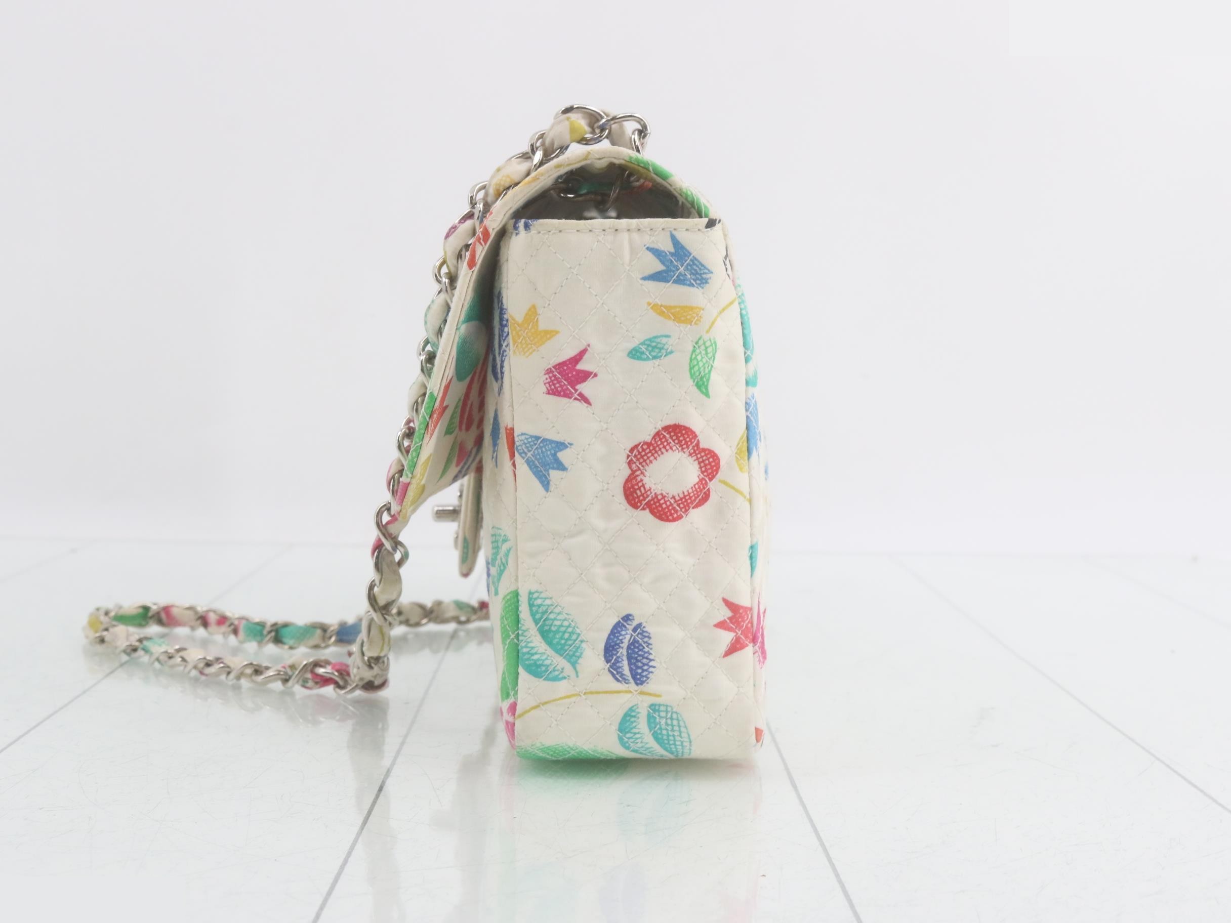 Matelassé Flower Double Chain — view 3