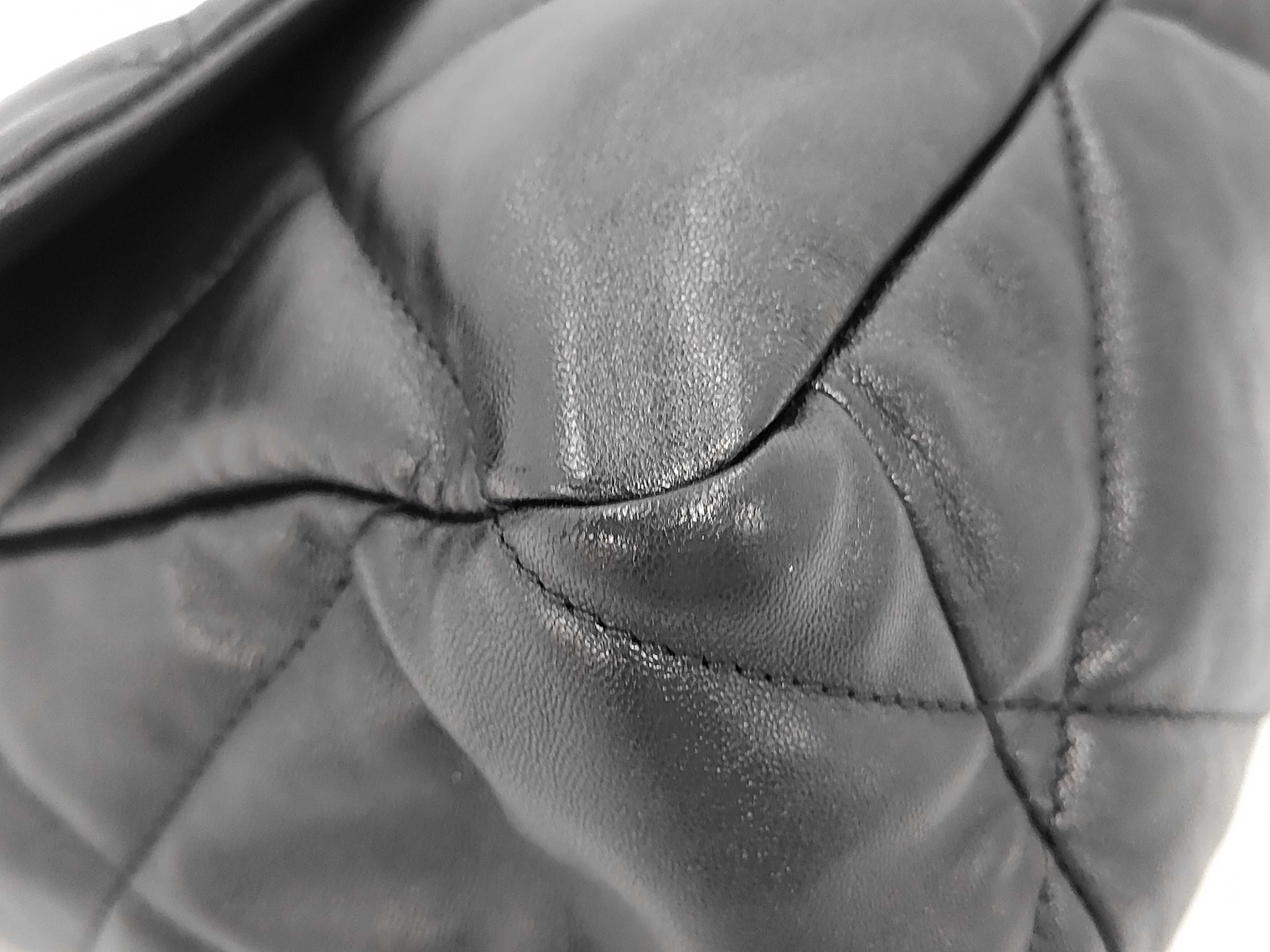 Matelassé 19 Bag Shoulder Bag — view 4