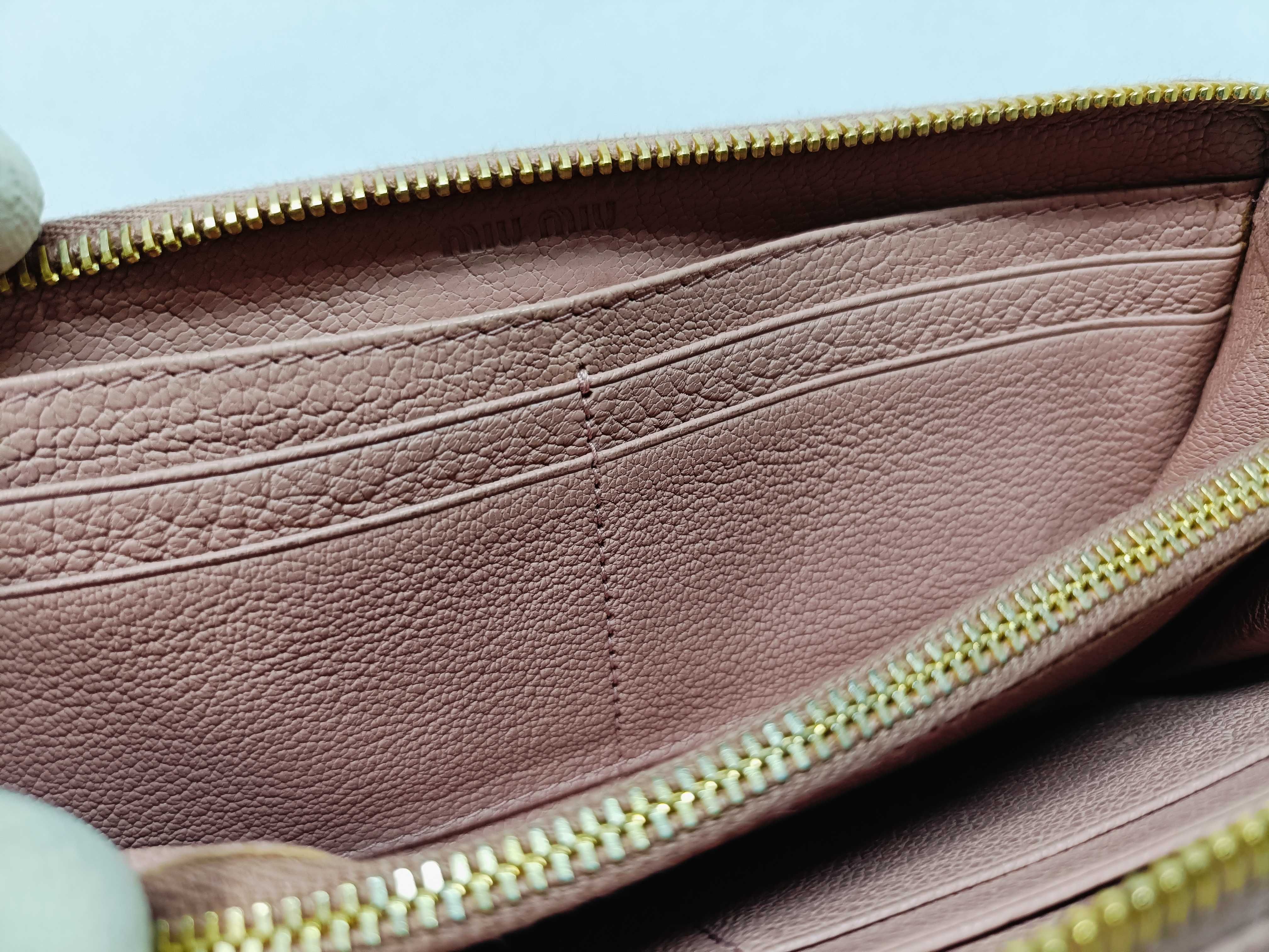 long wallet — view 14