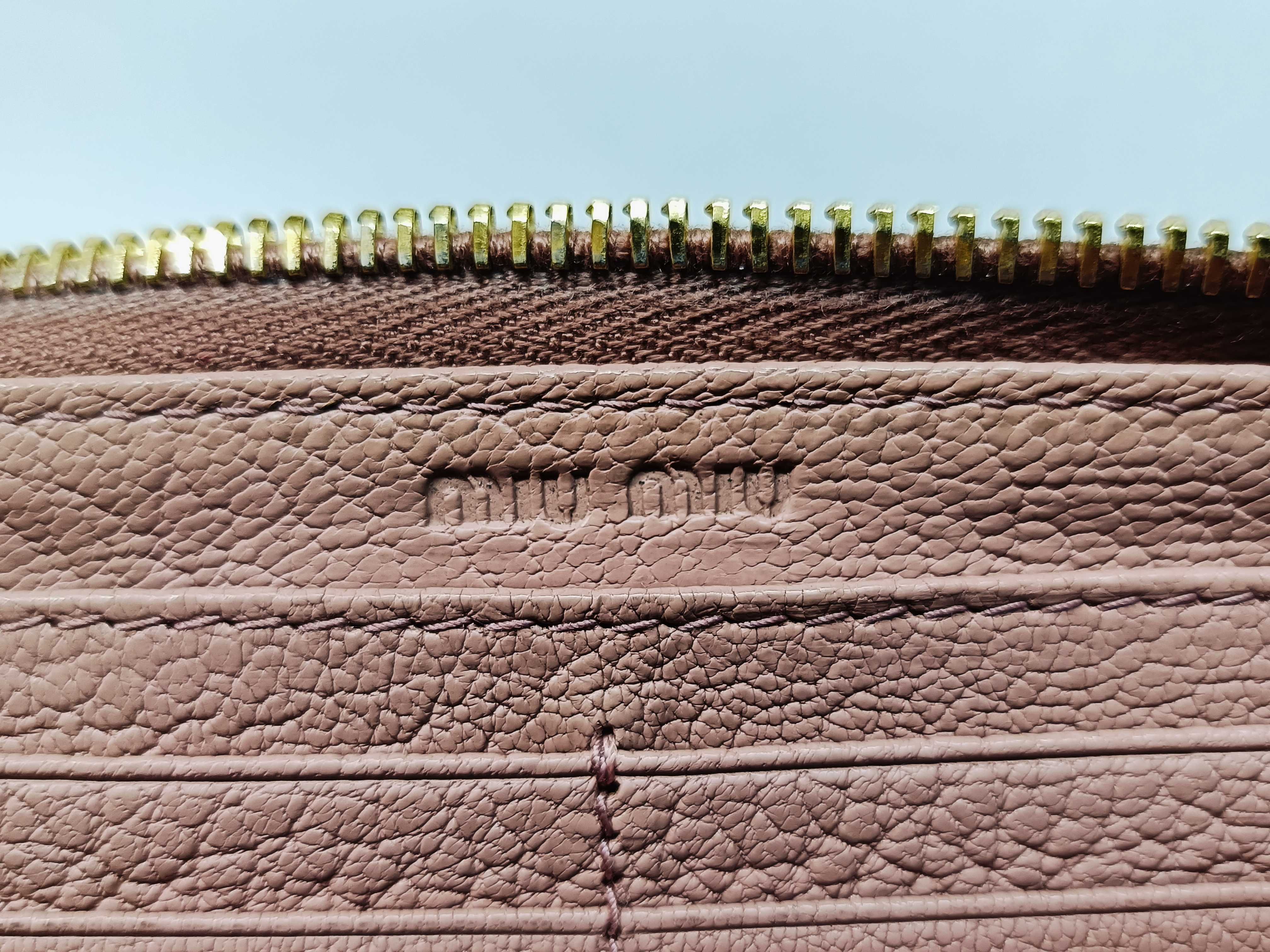 long wallet — view 15