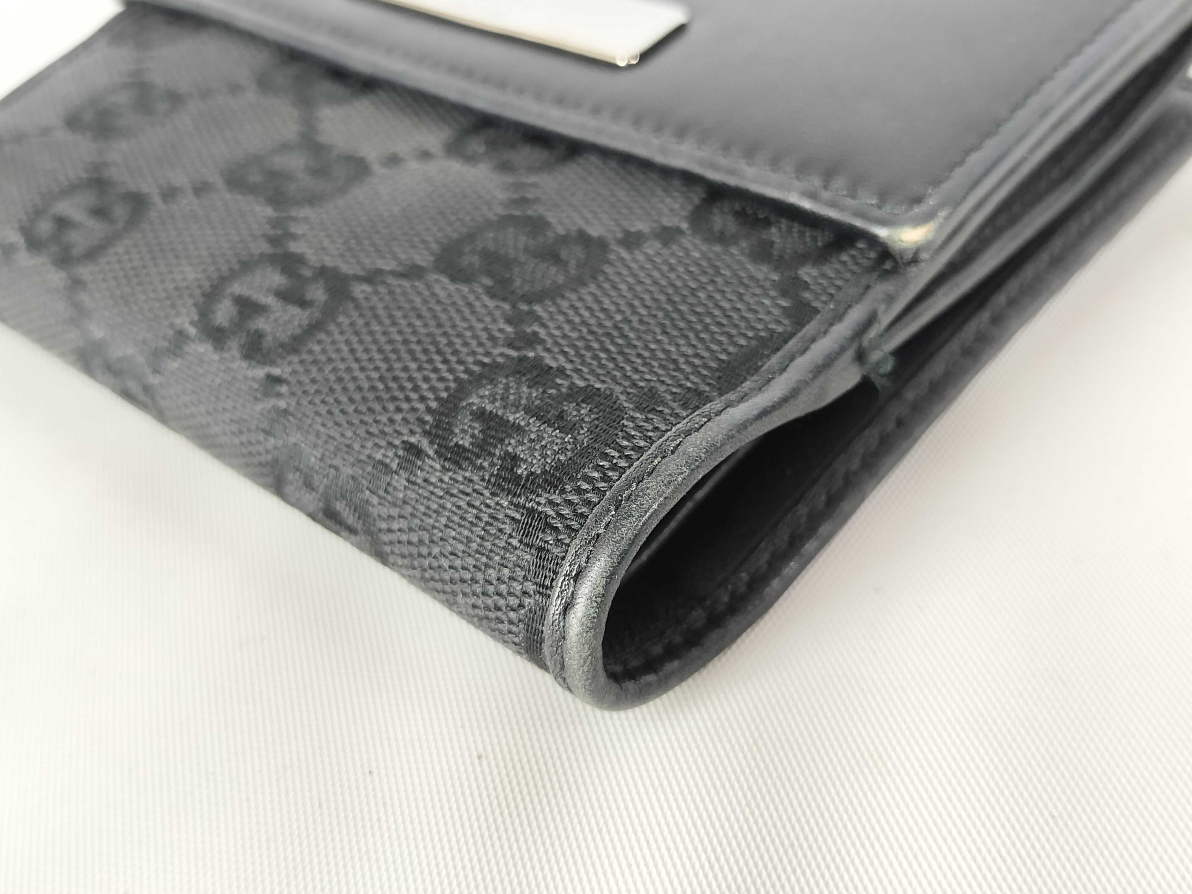 folding wallet — view 2
