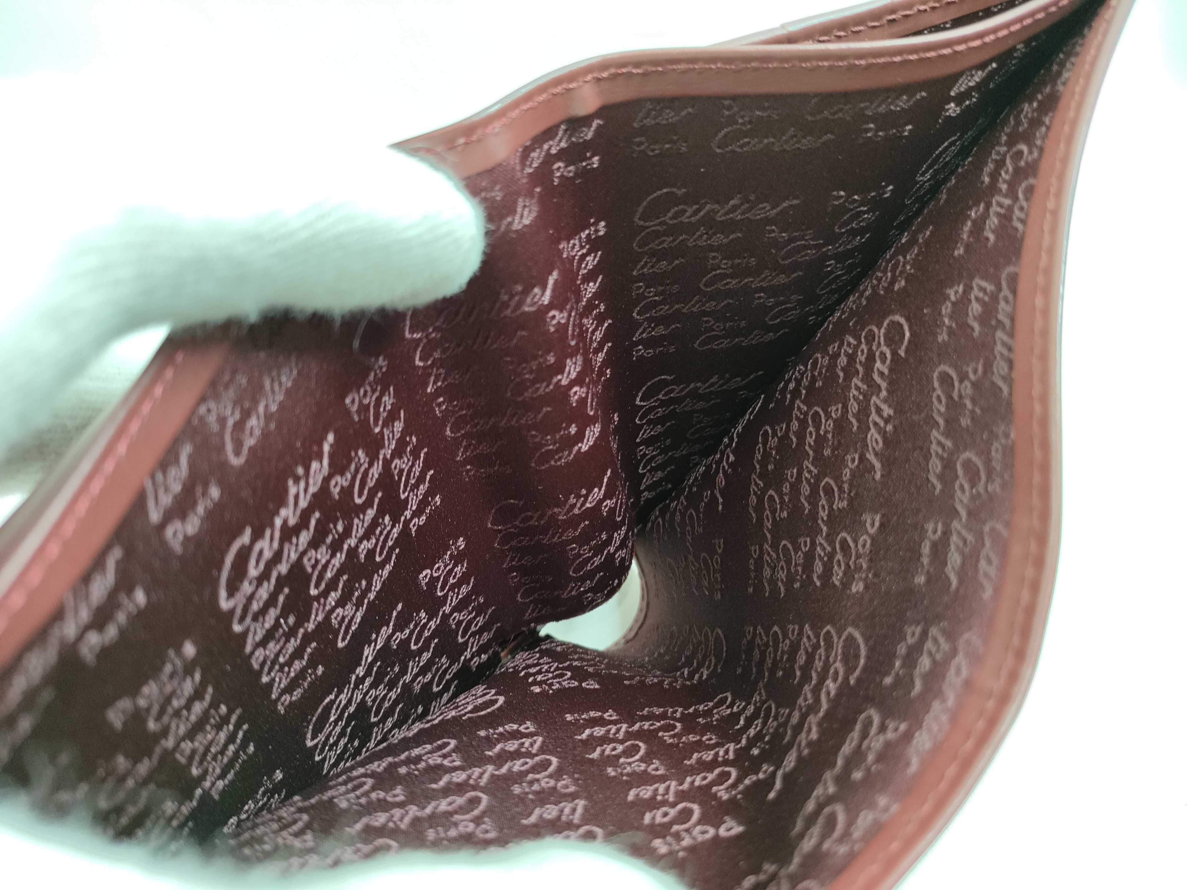 Must Bi-fold Wallet — view 12