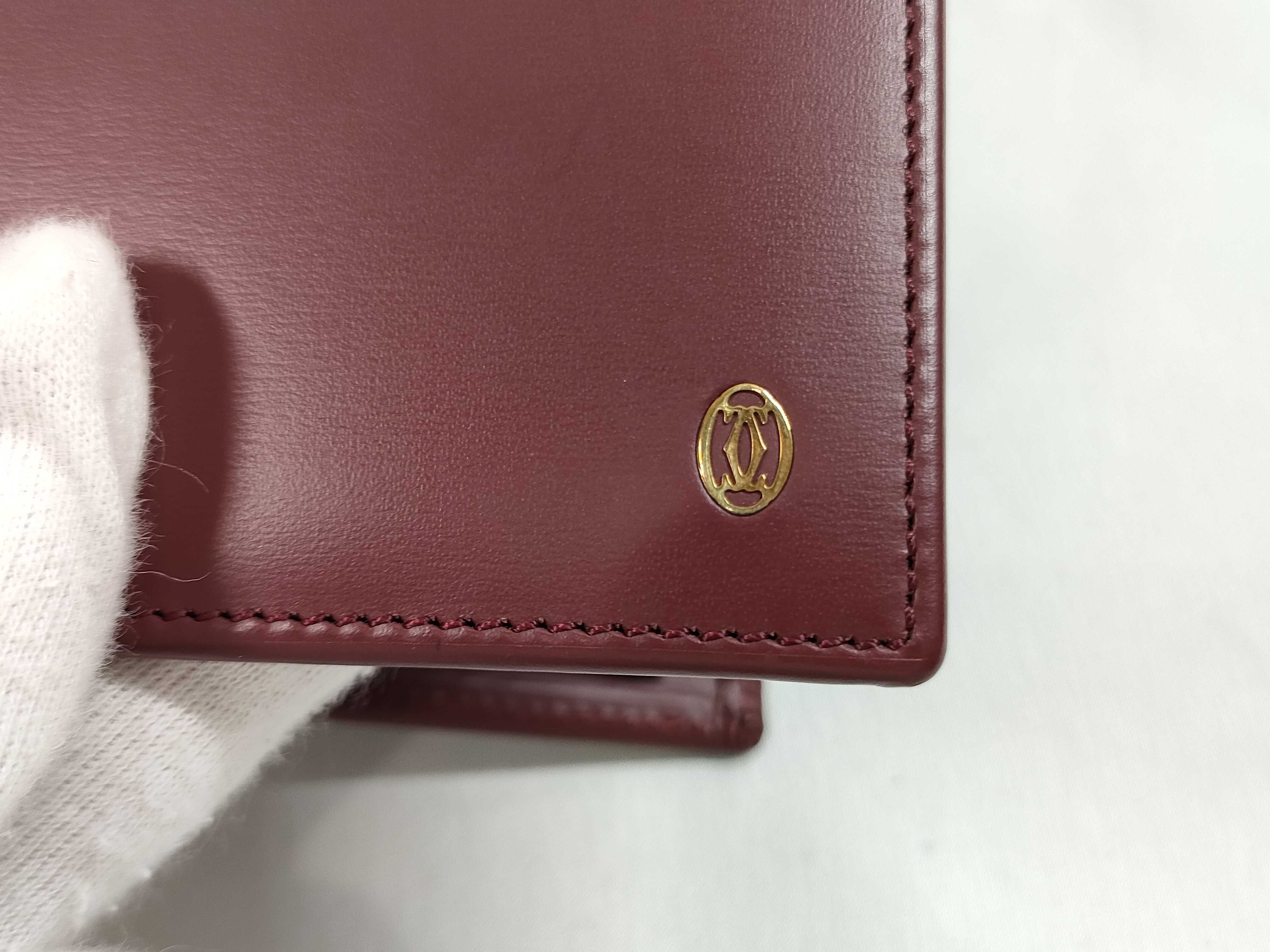Must Bi-fold Wallet — view 13