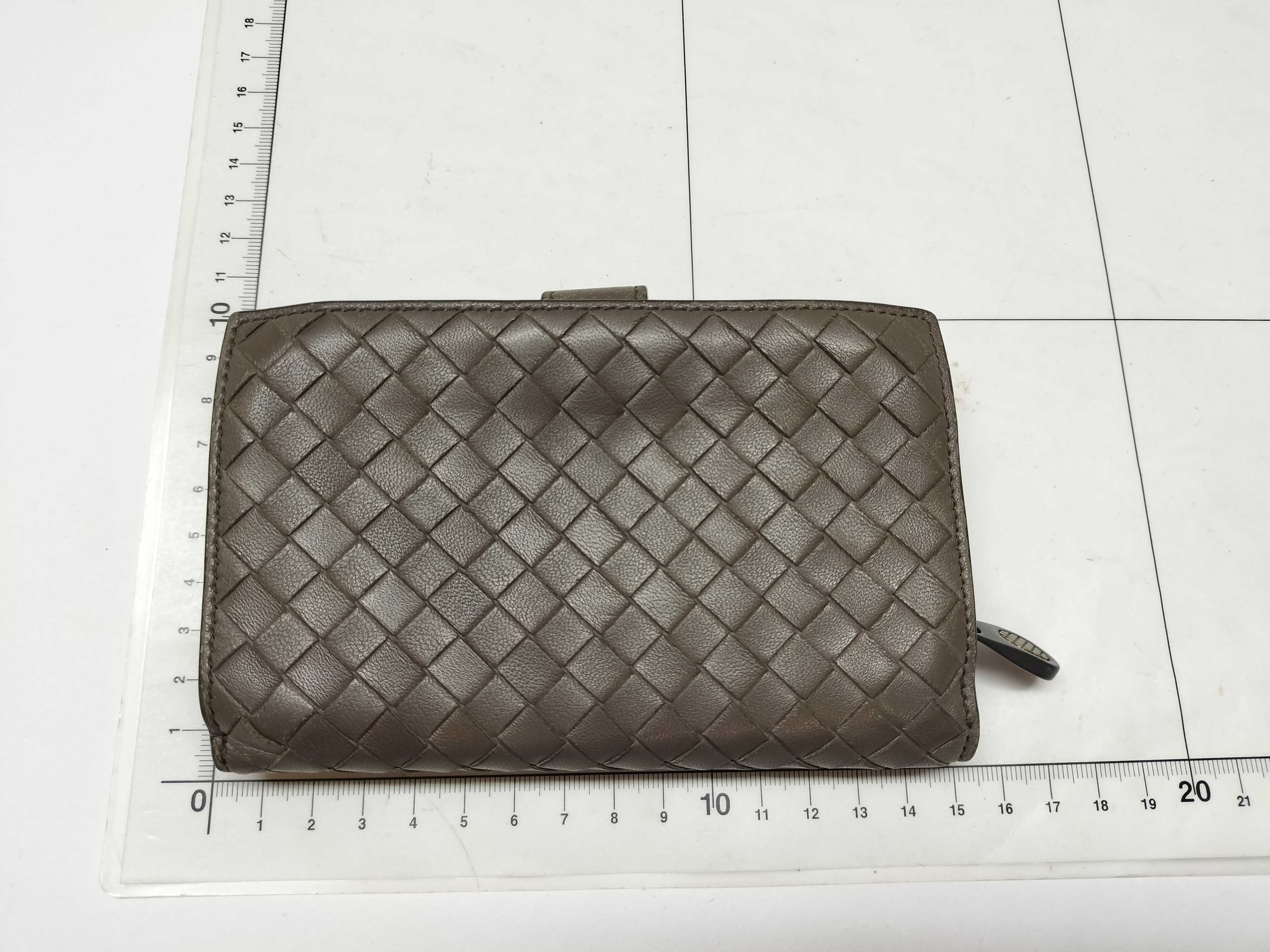 Intrecciato Bifold Wallet Brown Wallet — view 2