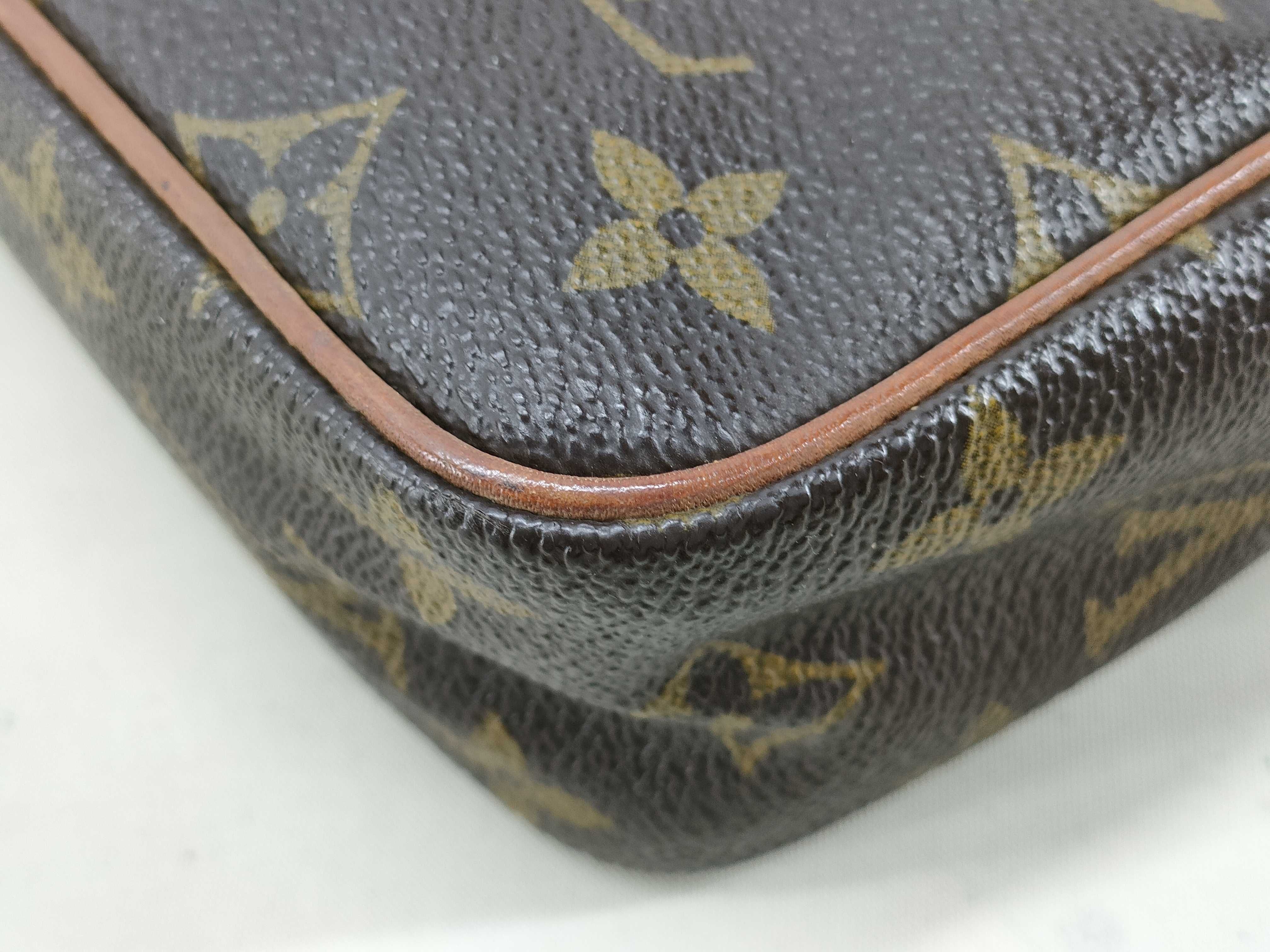 Monogram LV Pouch Second Bag — view 4