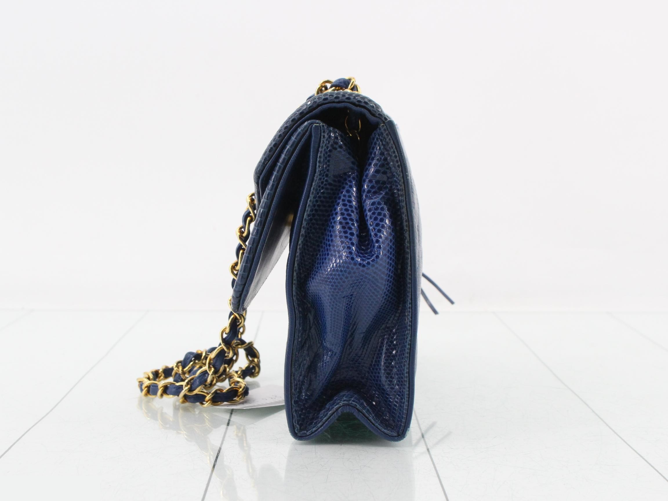 Matelassé (bag) - Shoulder bag — view 3