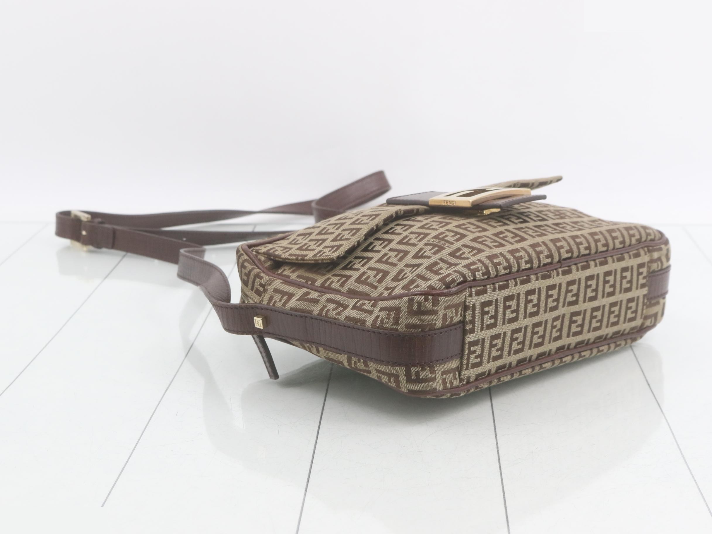 Zucchino Shoulder Bag — view 5