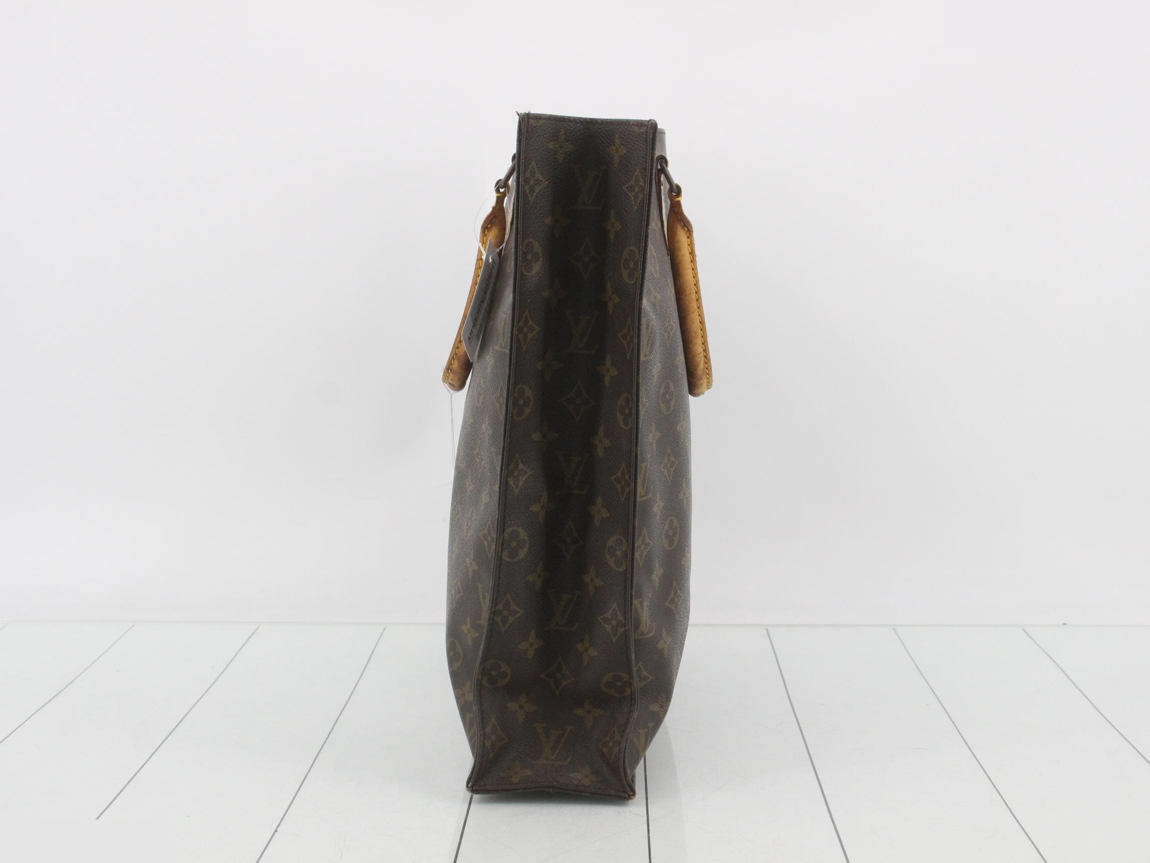handbag — view 4