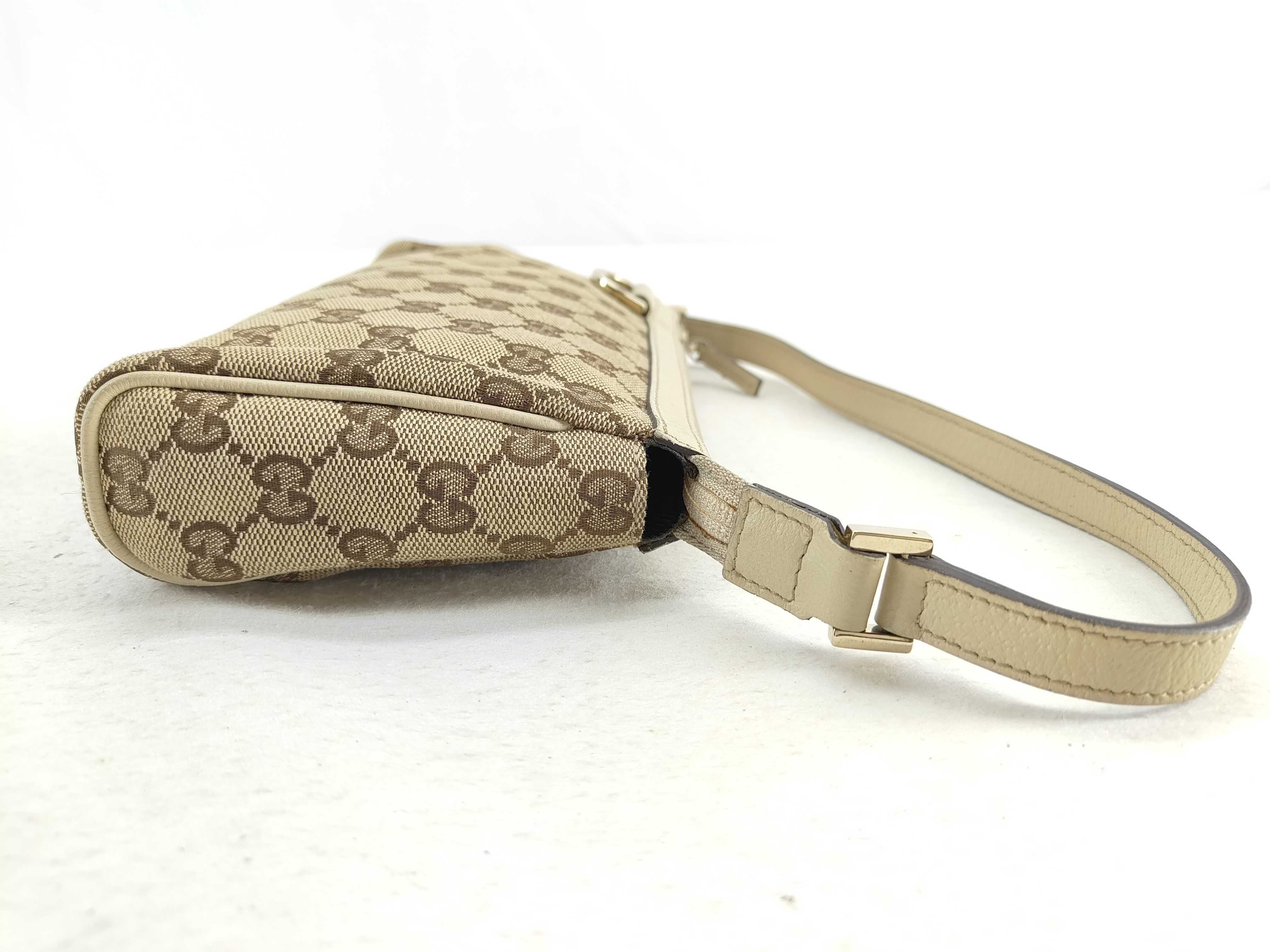 GG Canvas White GG Canvas Monogram Underarm Bag Shoulder Bag — view 3