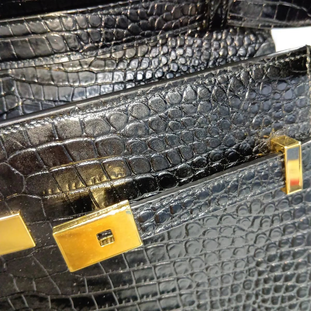 Manhattan Crocodile Embossed Shoulder Bag, Black 579271 — view 12