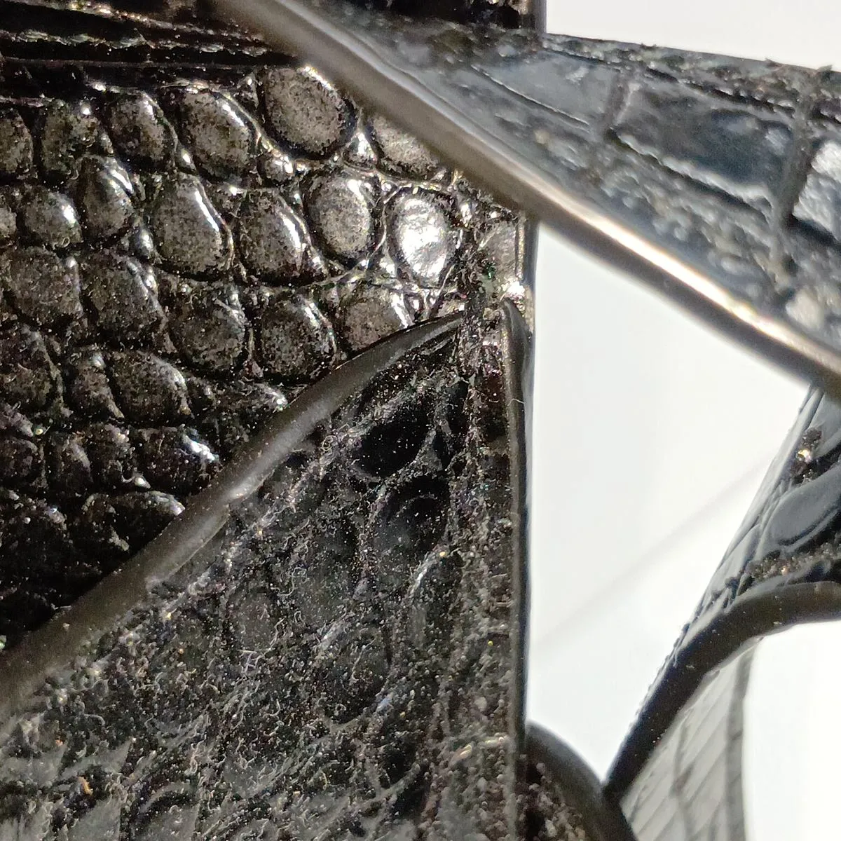 Manhattan Crocodile Embossed Shoulder Bag, Black 579271 — view 14