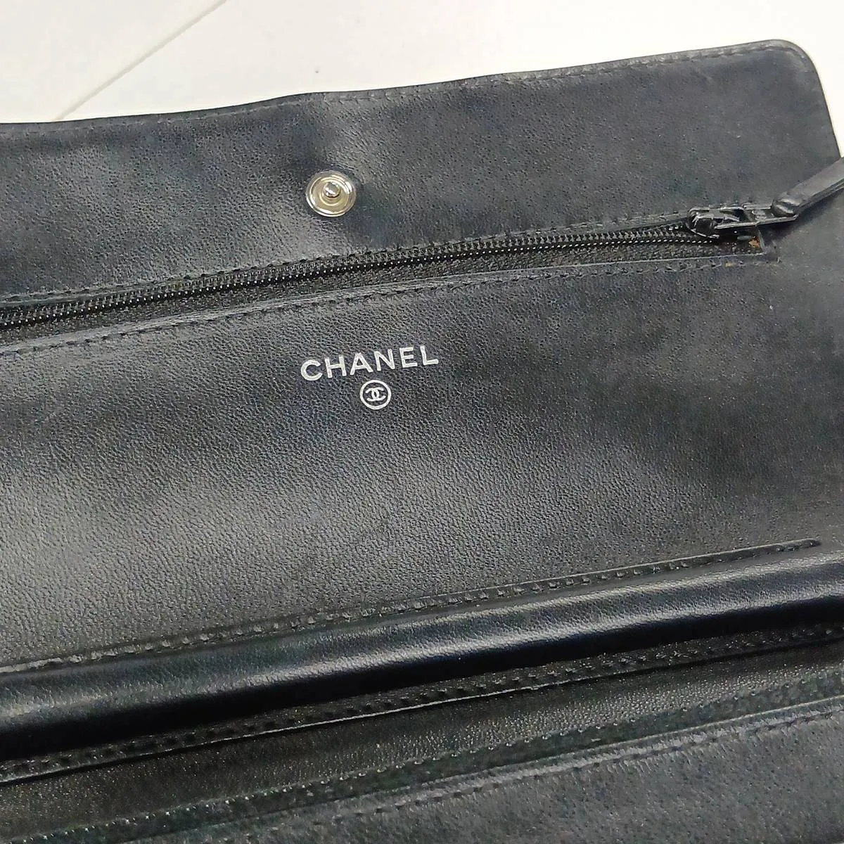 Matelassé Lambskin Chain Wallet, Black with Silver Hardware, 25018517 (Serial Number in the 25s) — view 15