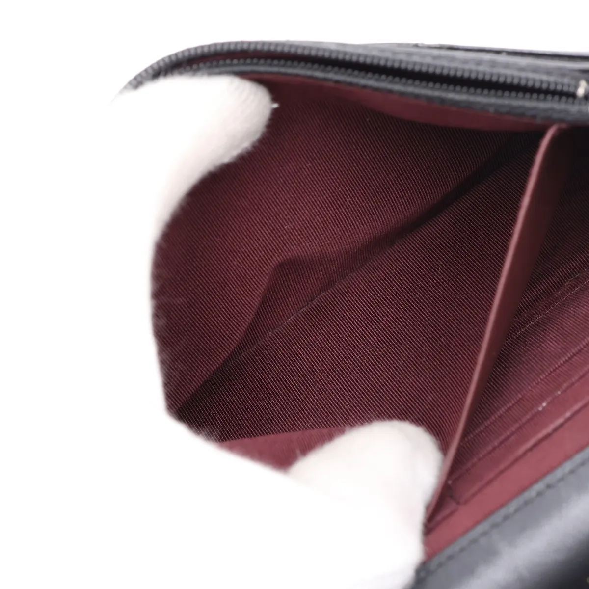 Matelassé Lambskin Chain Wallet, Black with Silver Hardware, 25018517 (Serial Number in the 25s) — view 7
