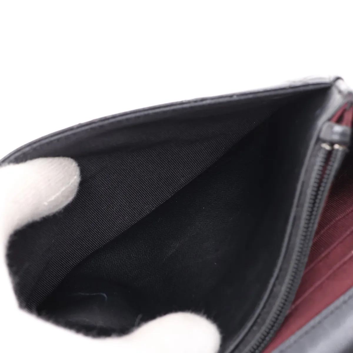Matelassé Lambskin Chain Wallet, Black with Silver Hardware, 25018517 (Serial Number in the 25s) — view 9