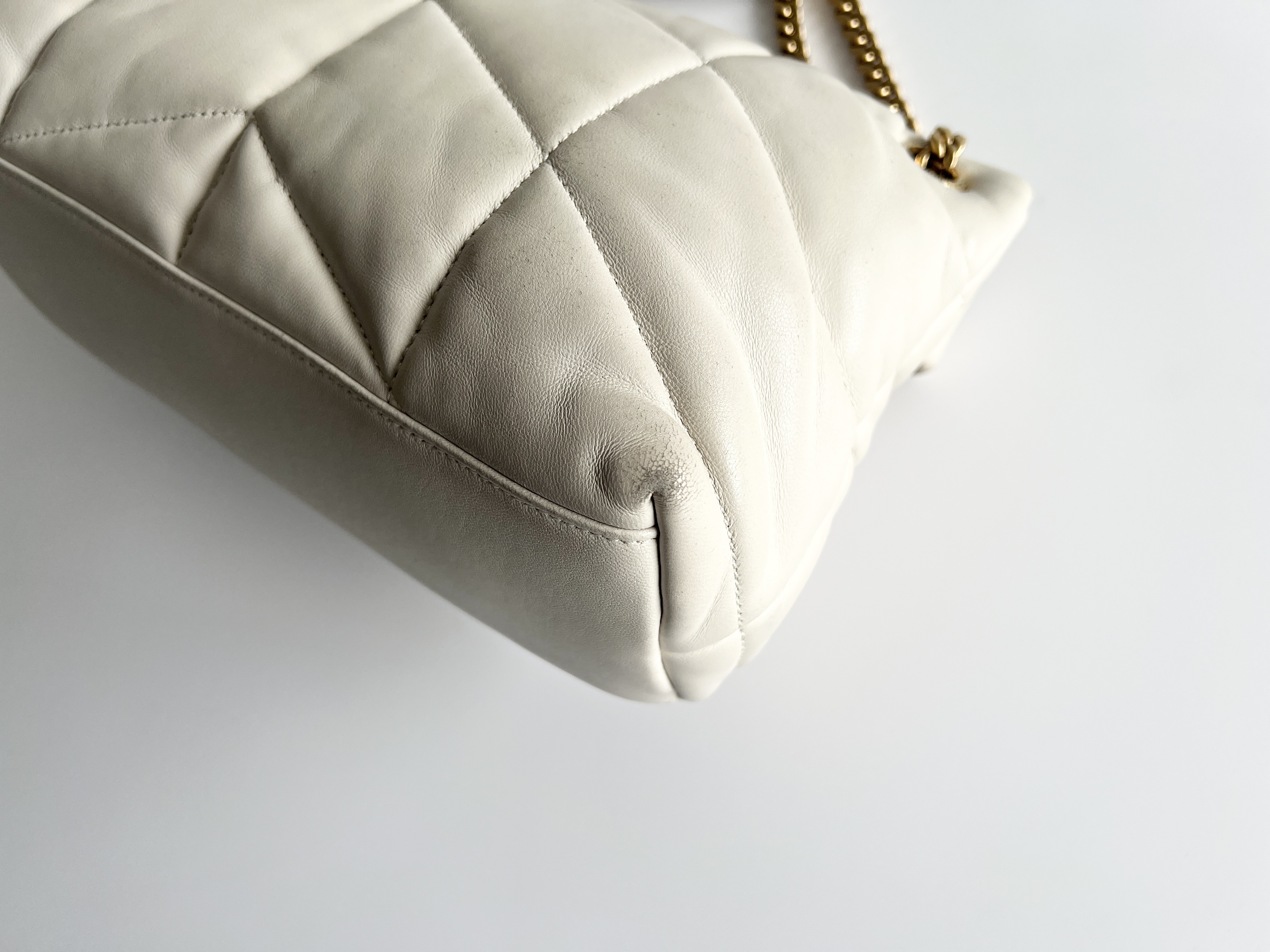 Loulou Puffer Quilted Cassandra Logo Leather Chain Shoulder Bag — view 13