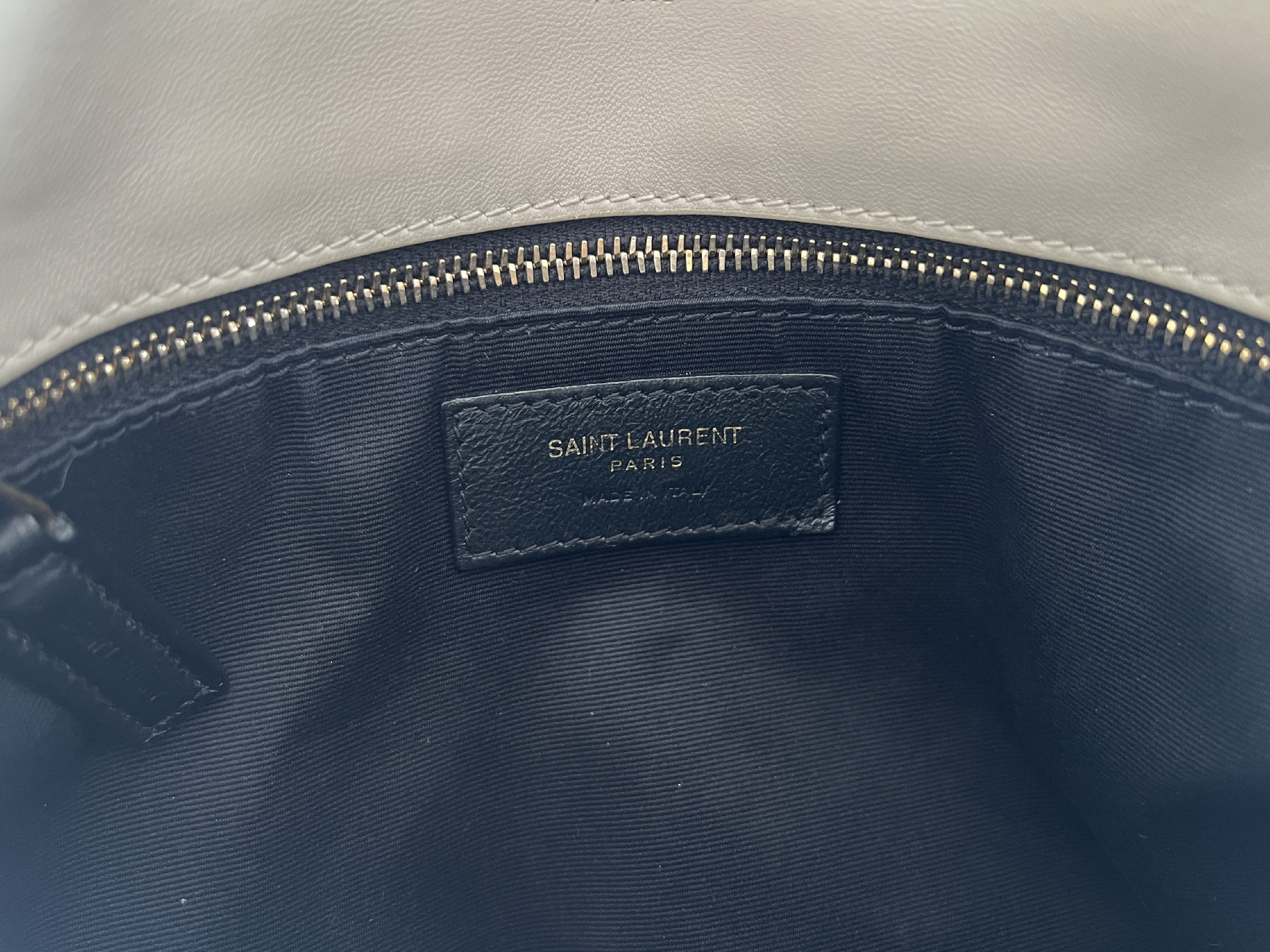 Loulou Puffer Quilted Cassandra Logo Leather Chain Shoulder Bag — view 7