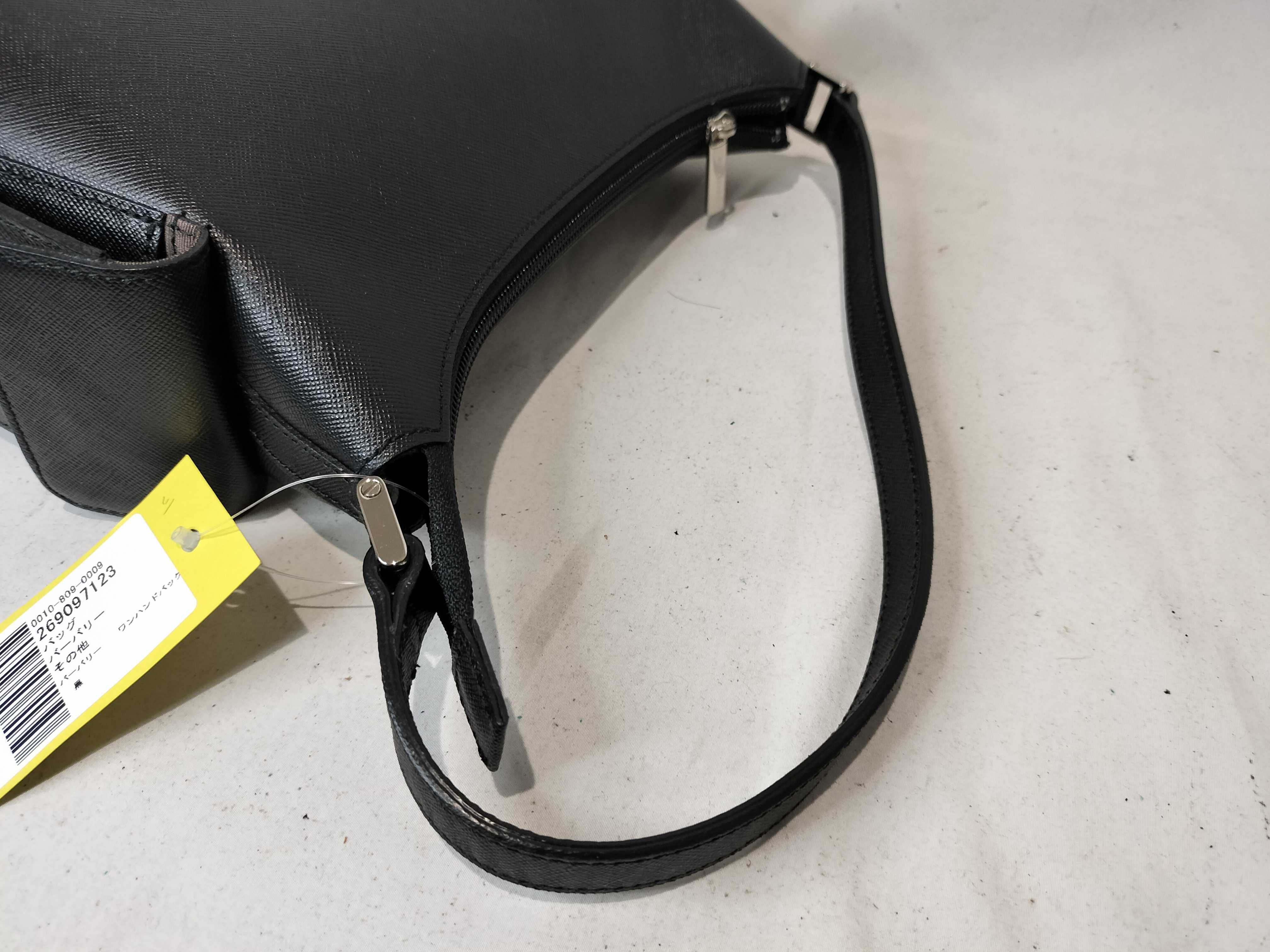 One-Handbag Black Handbag — view 4