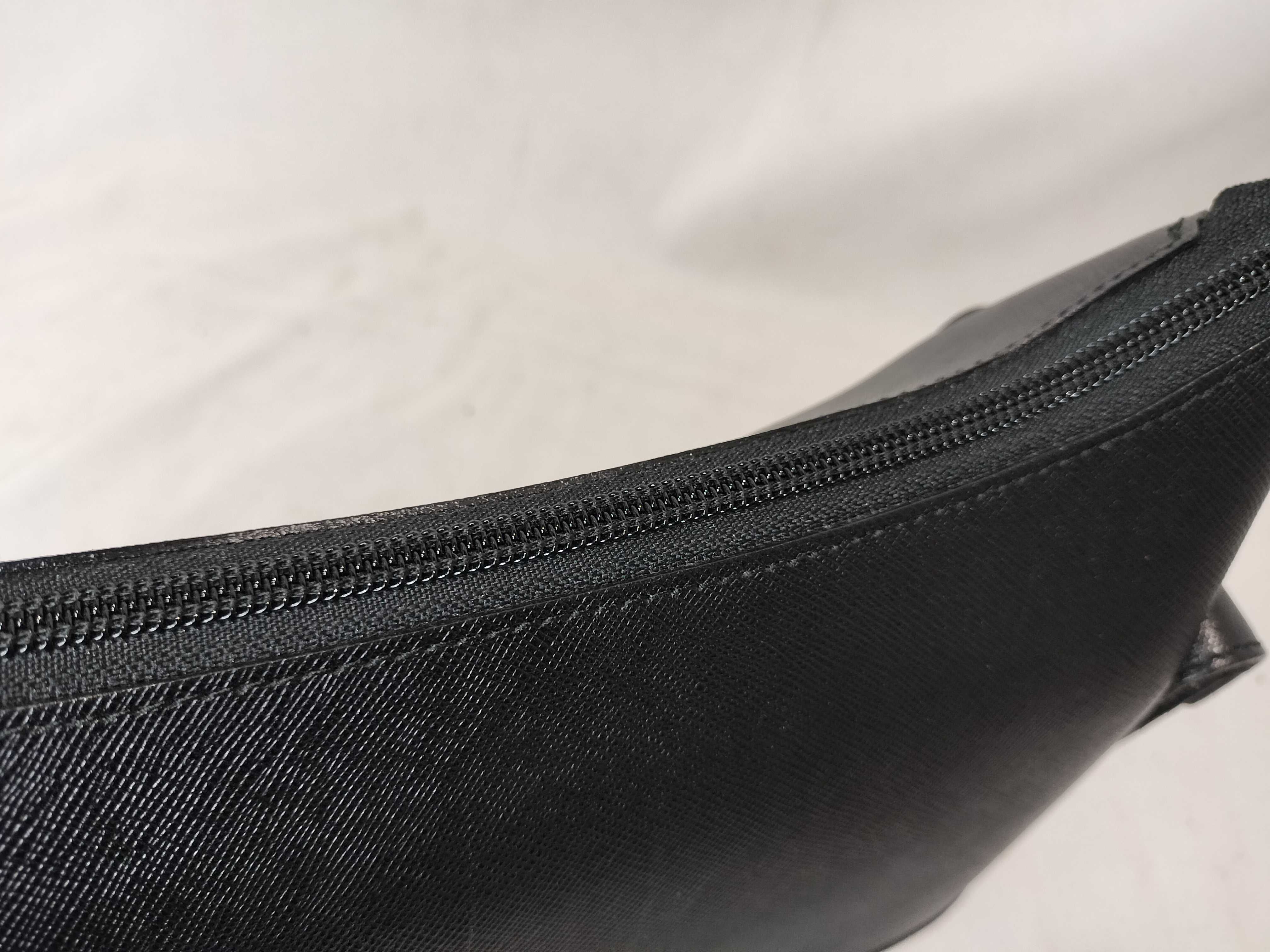 One-Handbag Black Handbag — view 9