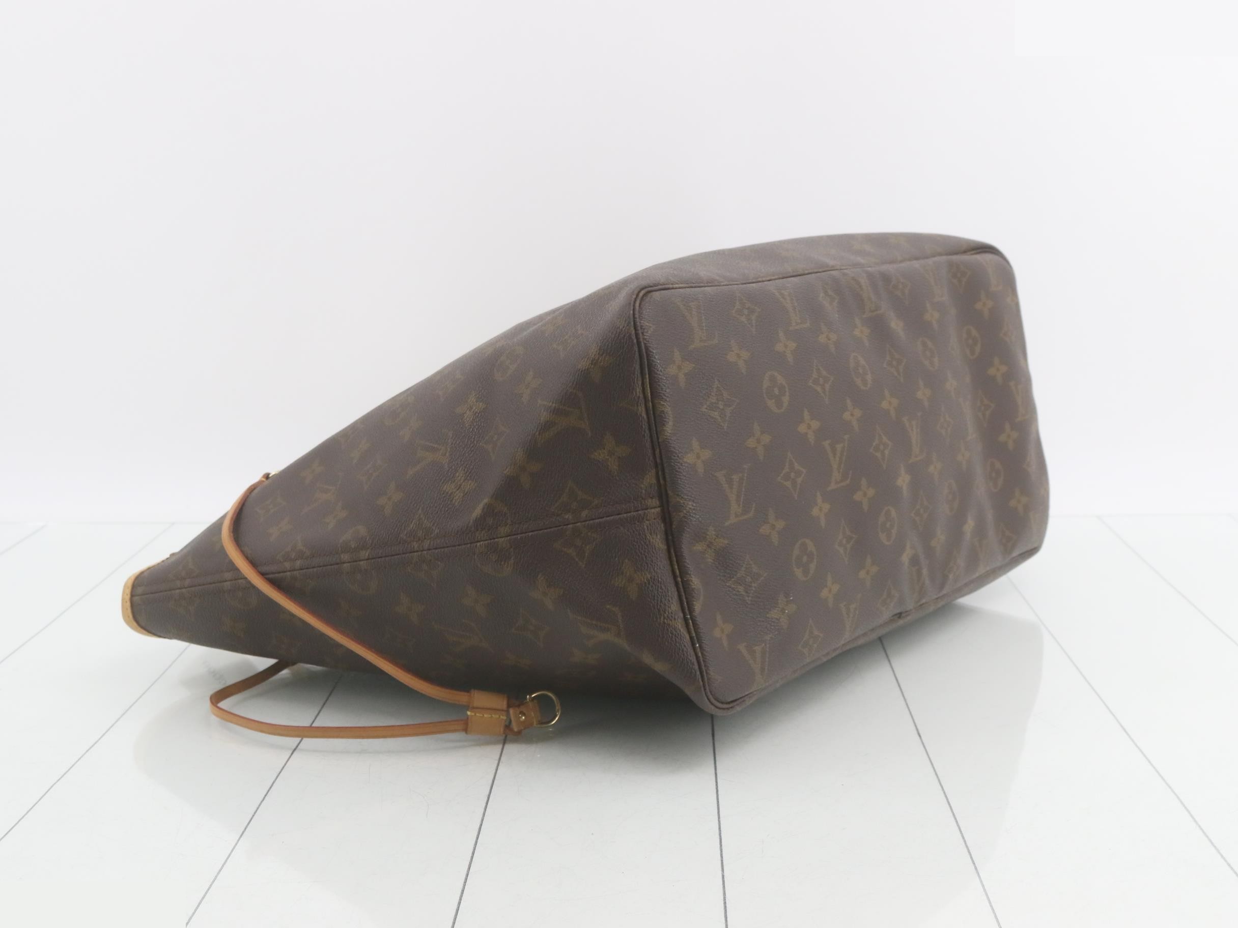 Monogram Neverfull GM Tote Bag — view 5