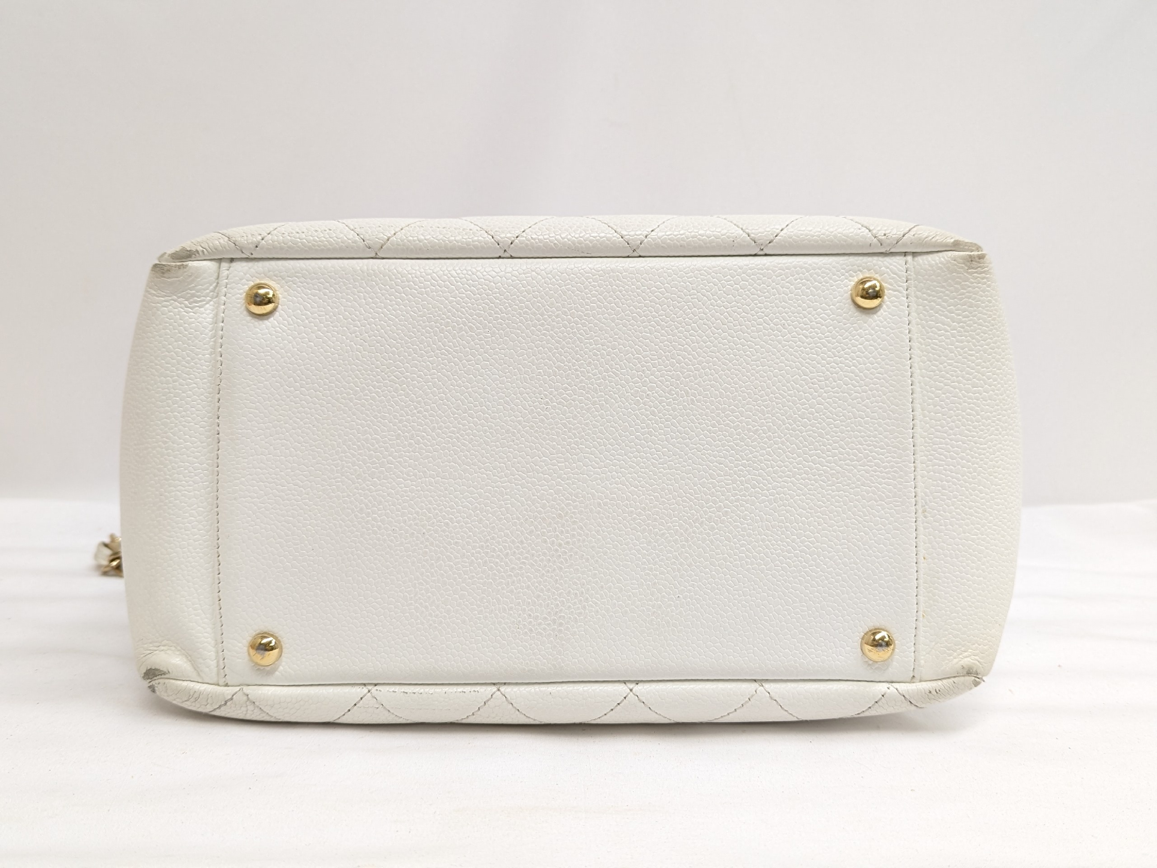 Caviar Skin PTT Chain Tote, White, Series 7 Handbag — view 5