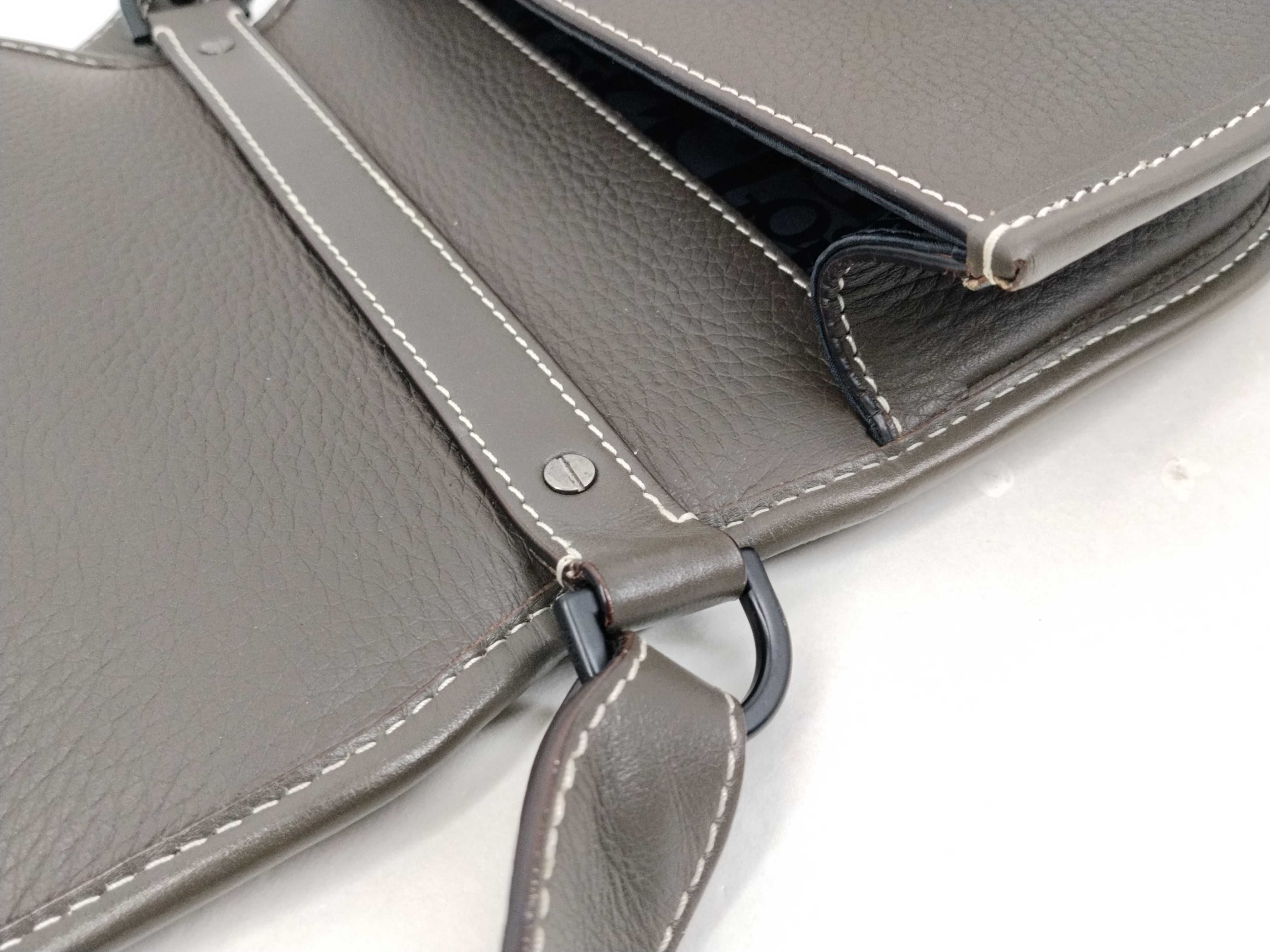 Christian Gallop Brown Shoulder Bag — view 9