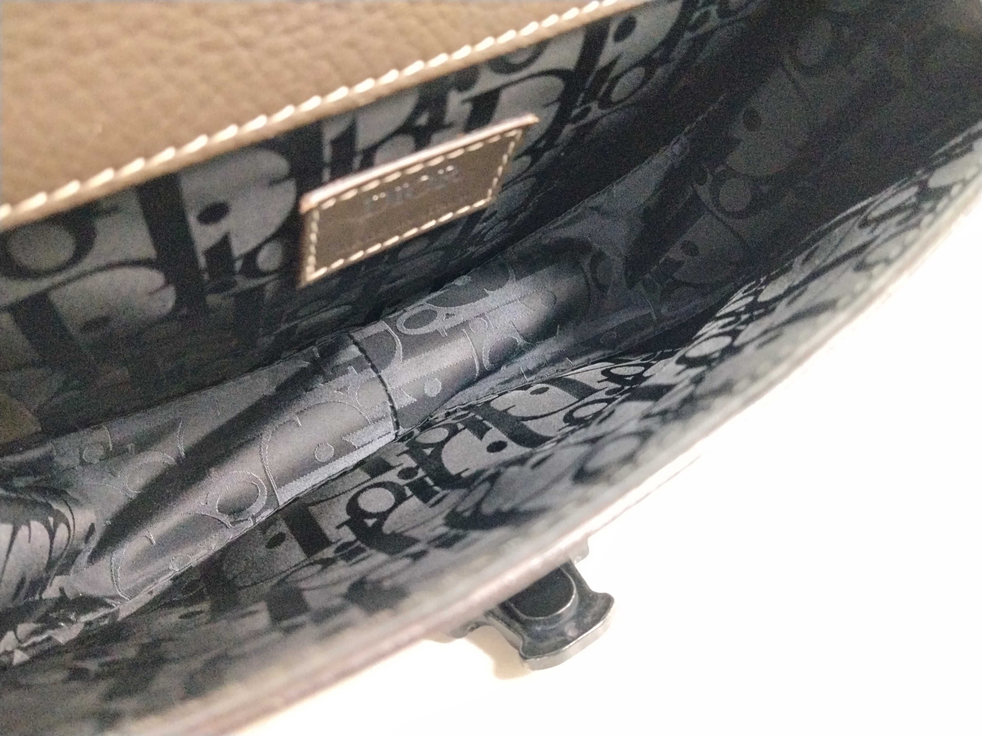 Christian Gallop Brown Shoulder Bag — view 10