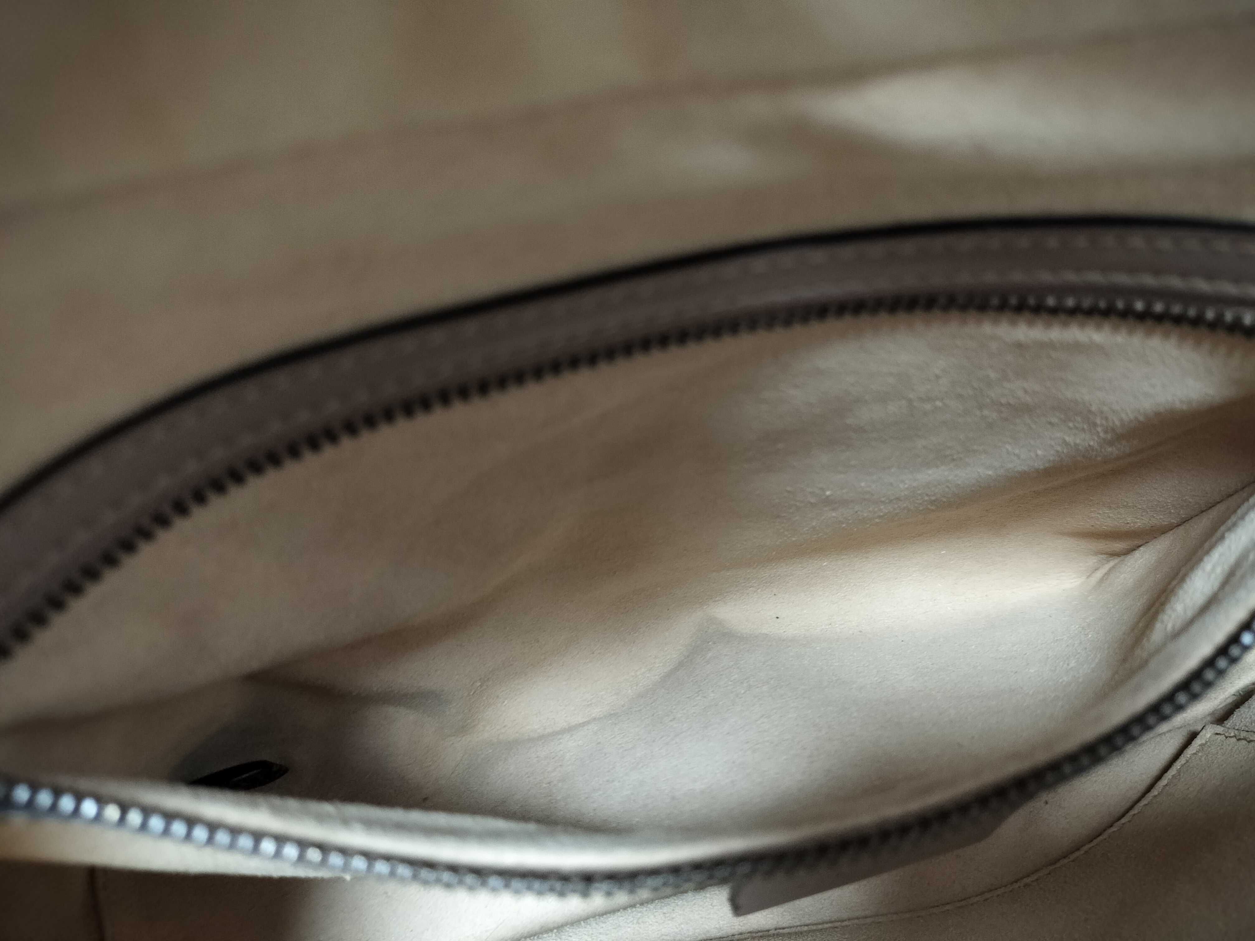 PH-GG Marmont Sylvie Web Beige Leather Shoulder Bag 24cm Handbag — view 11