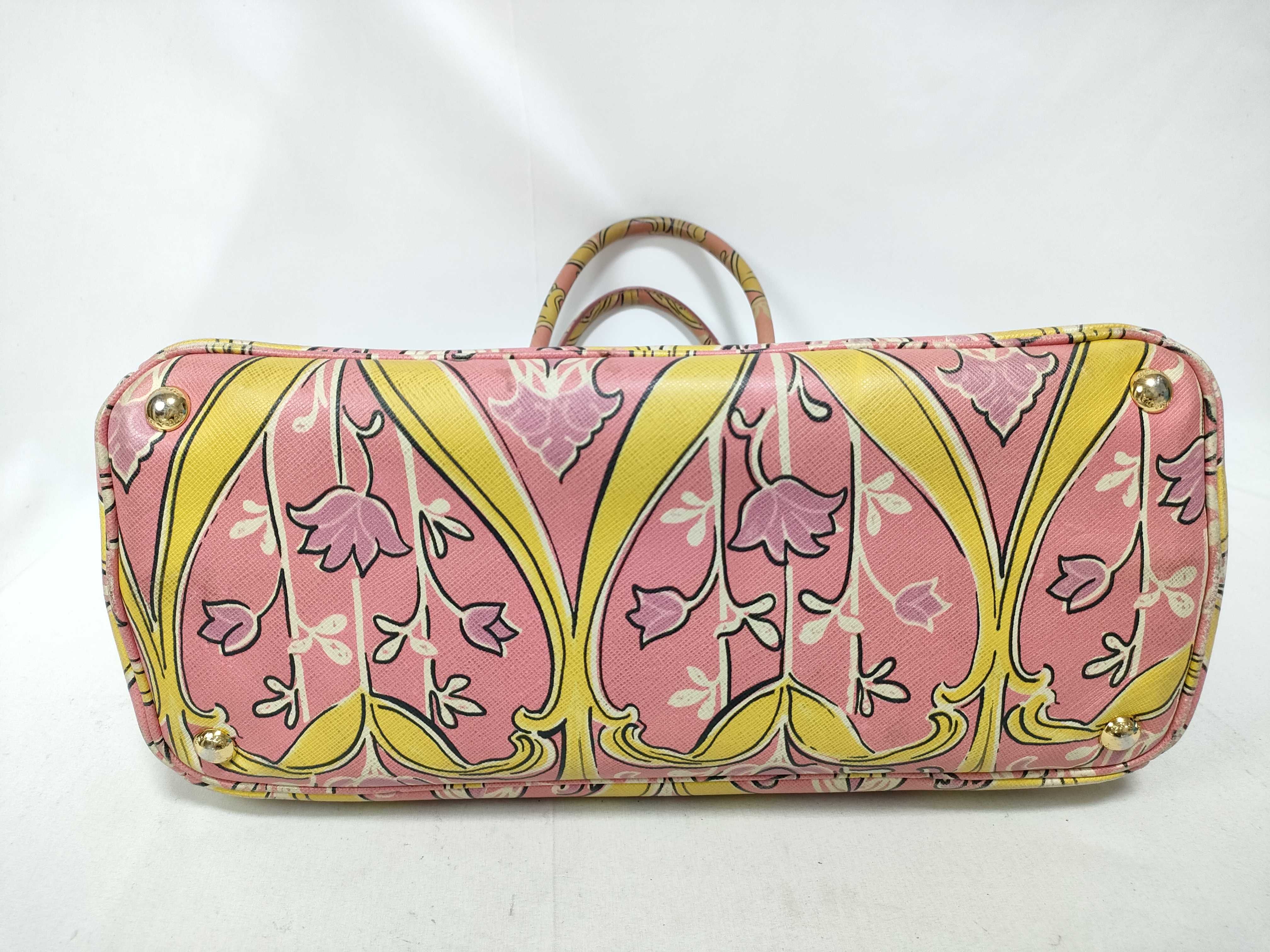 Galleria Floral Art Nouveau Tote Bag — view 3