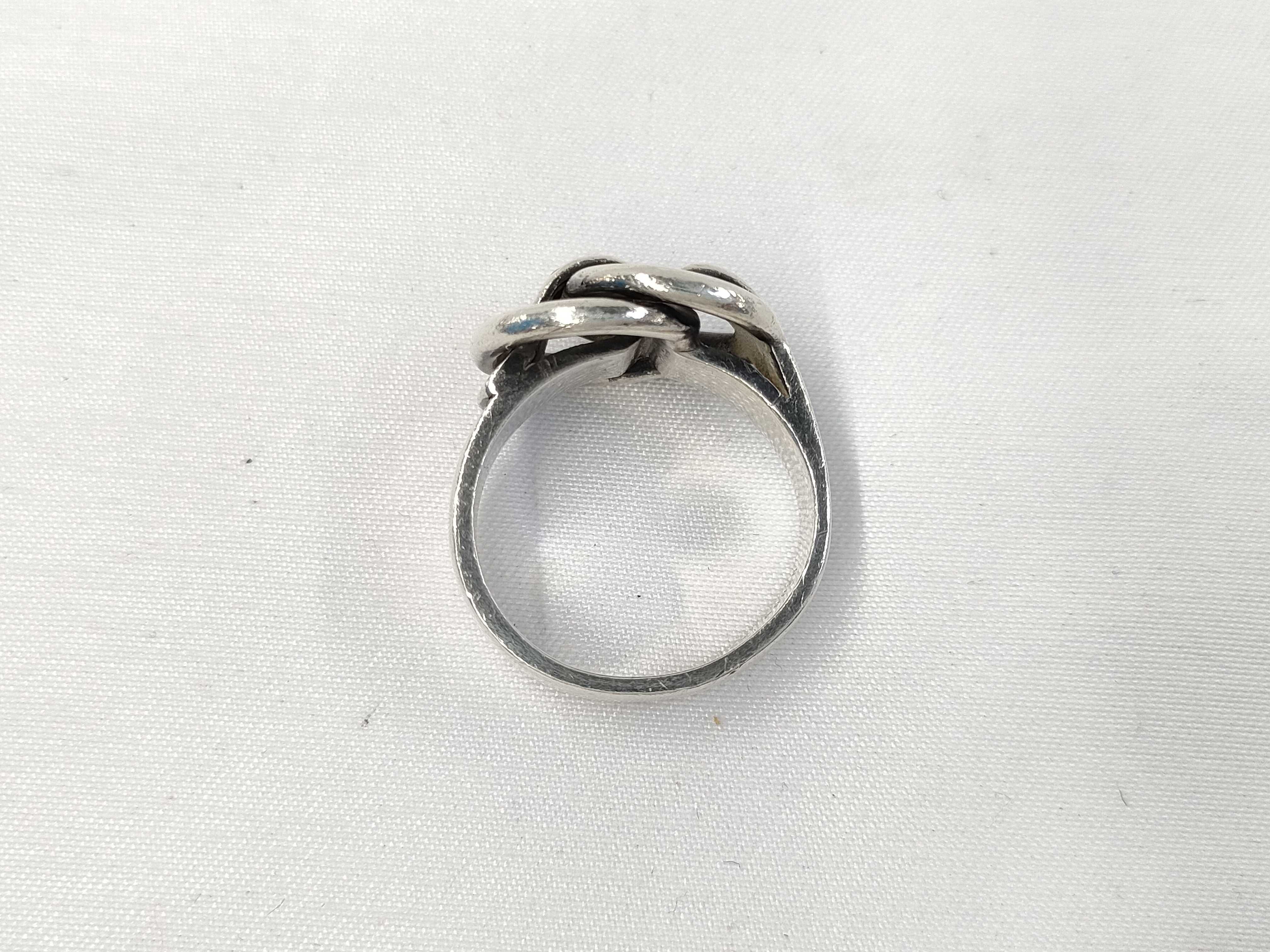 Douzanot Ring — view 4