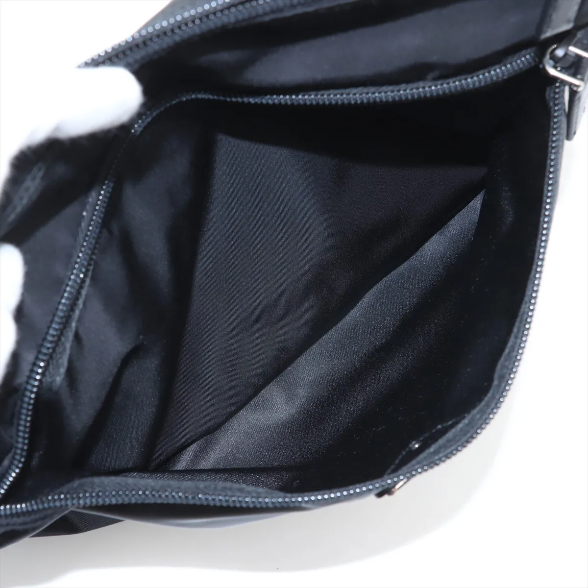 Tessuto Nylon x Leather Shoulder Bag Black 1BC421 — view 9