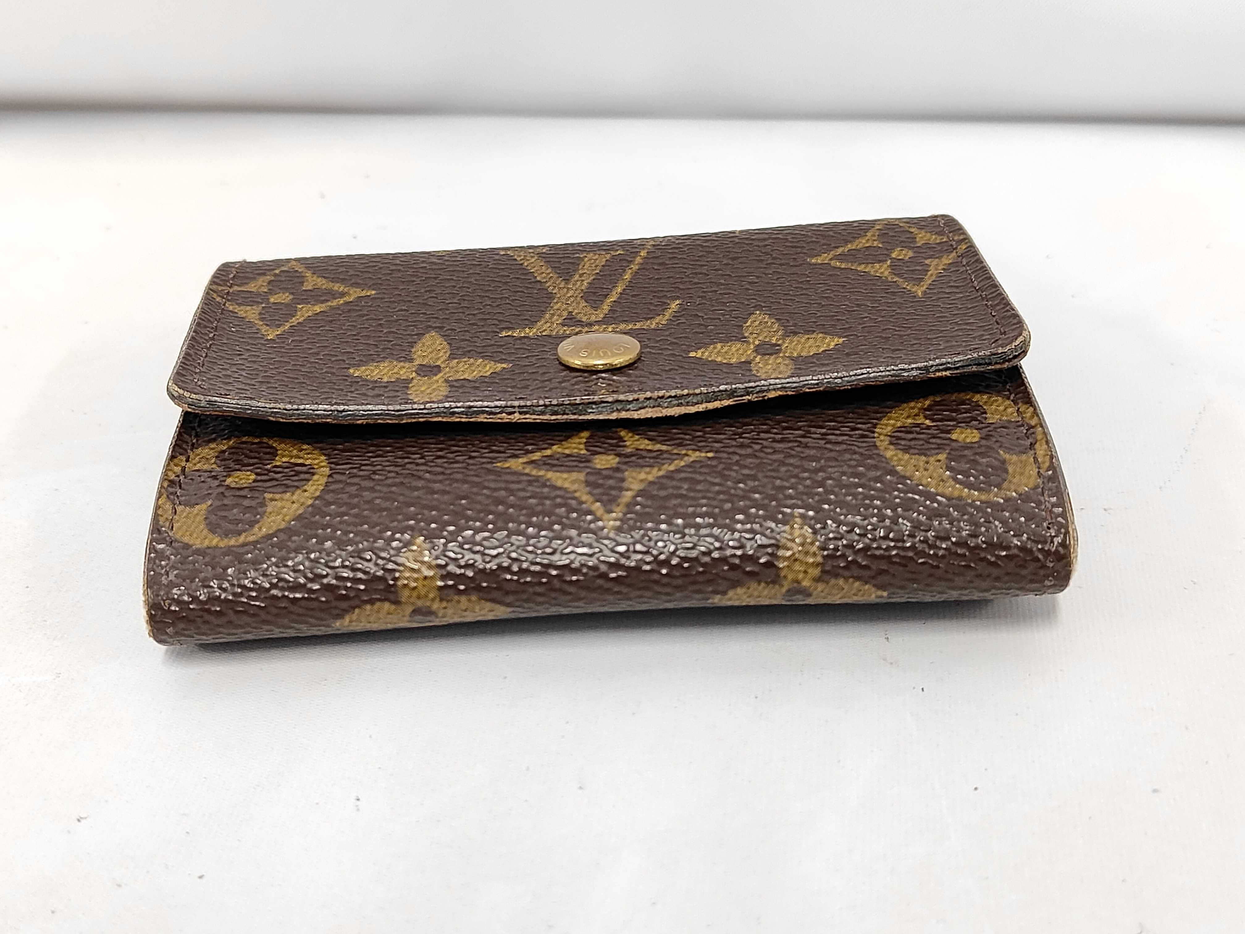 Monogram M61930 Portemonnaie Plat Coin Case — view 3