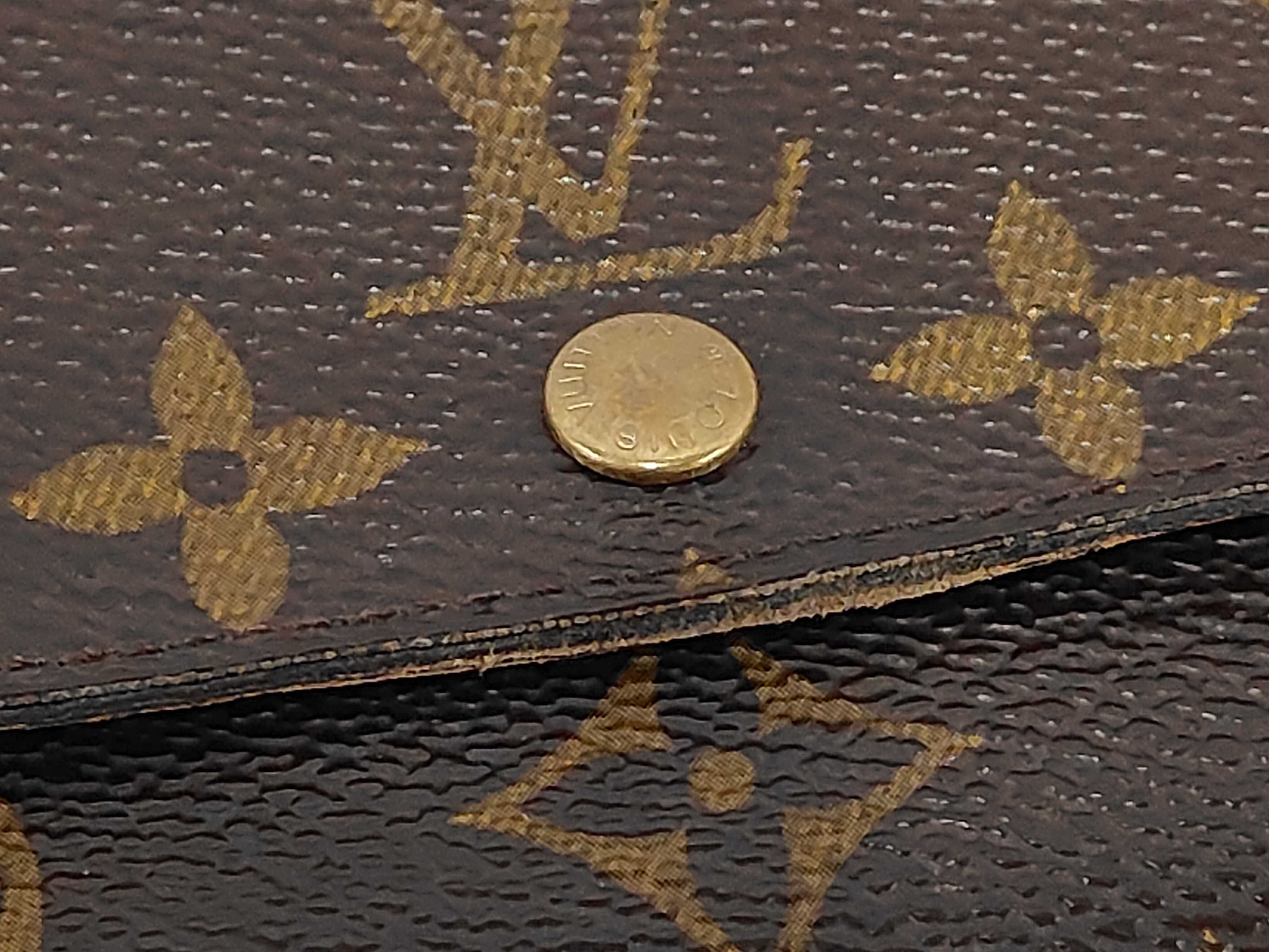Monogram M61930 Portemonnaie Plat Coin Case — view 7