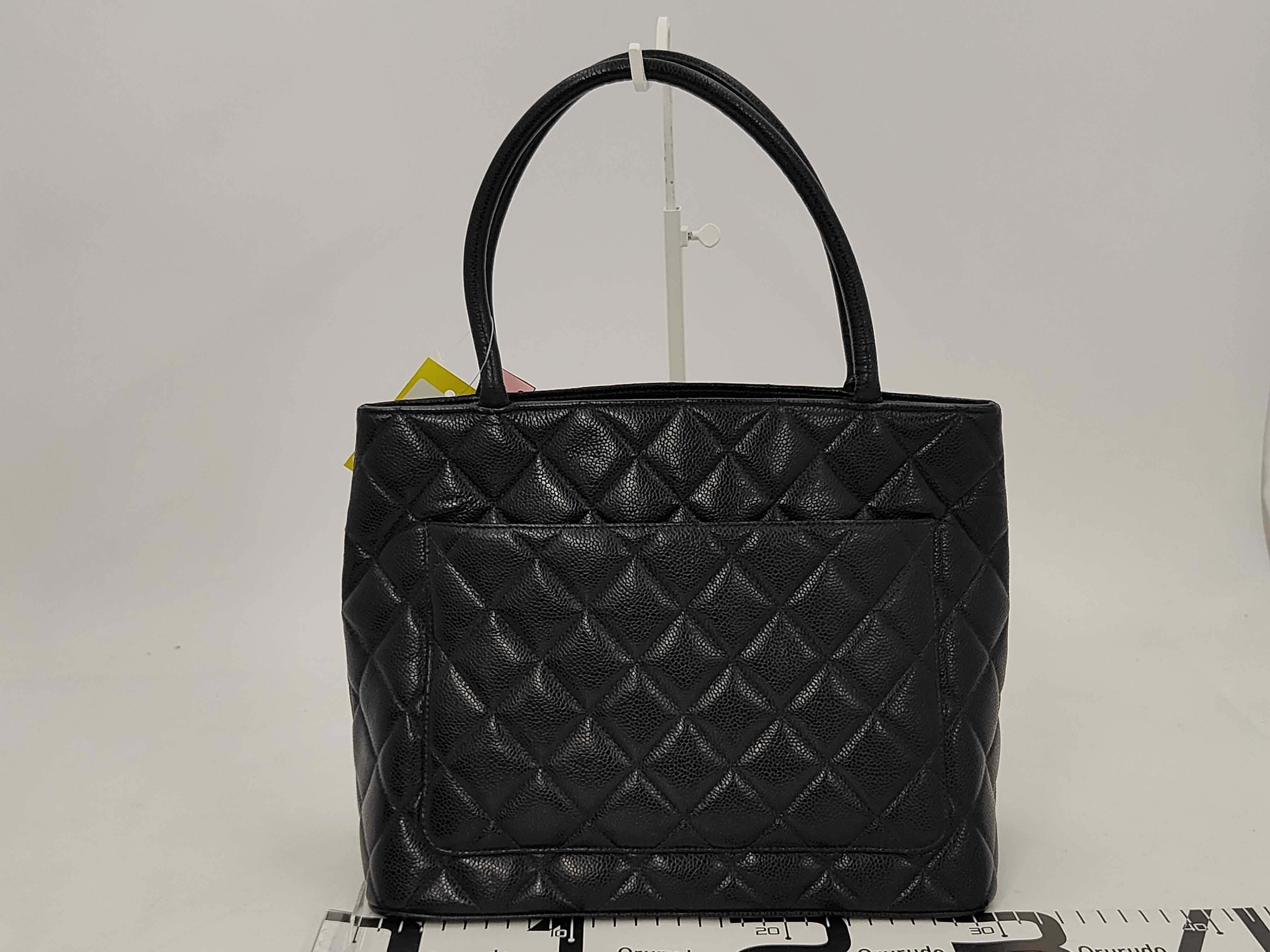 Caviar Skin Reissue Tote Bag (Black) — view 2