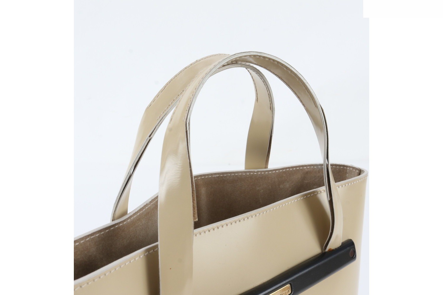 Leather handbag — view 2