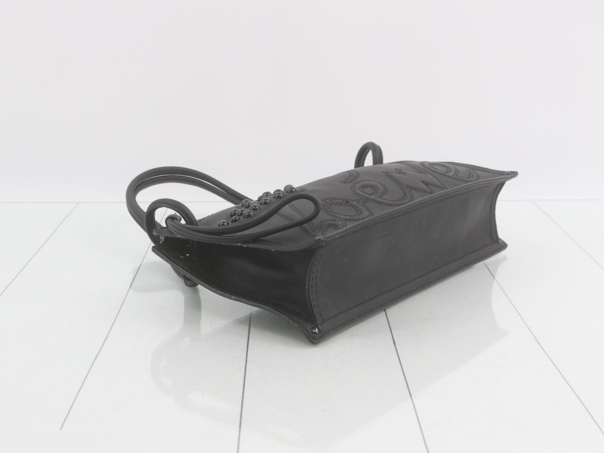 Other lines: One-shoulder bag, shopper tote, leather, black — view 5