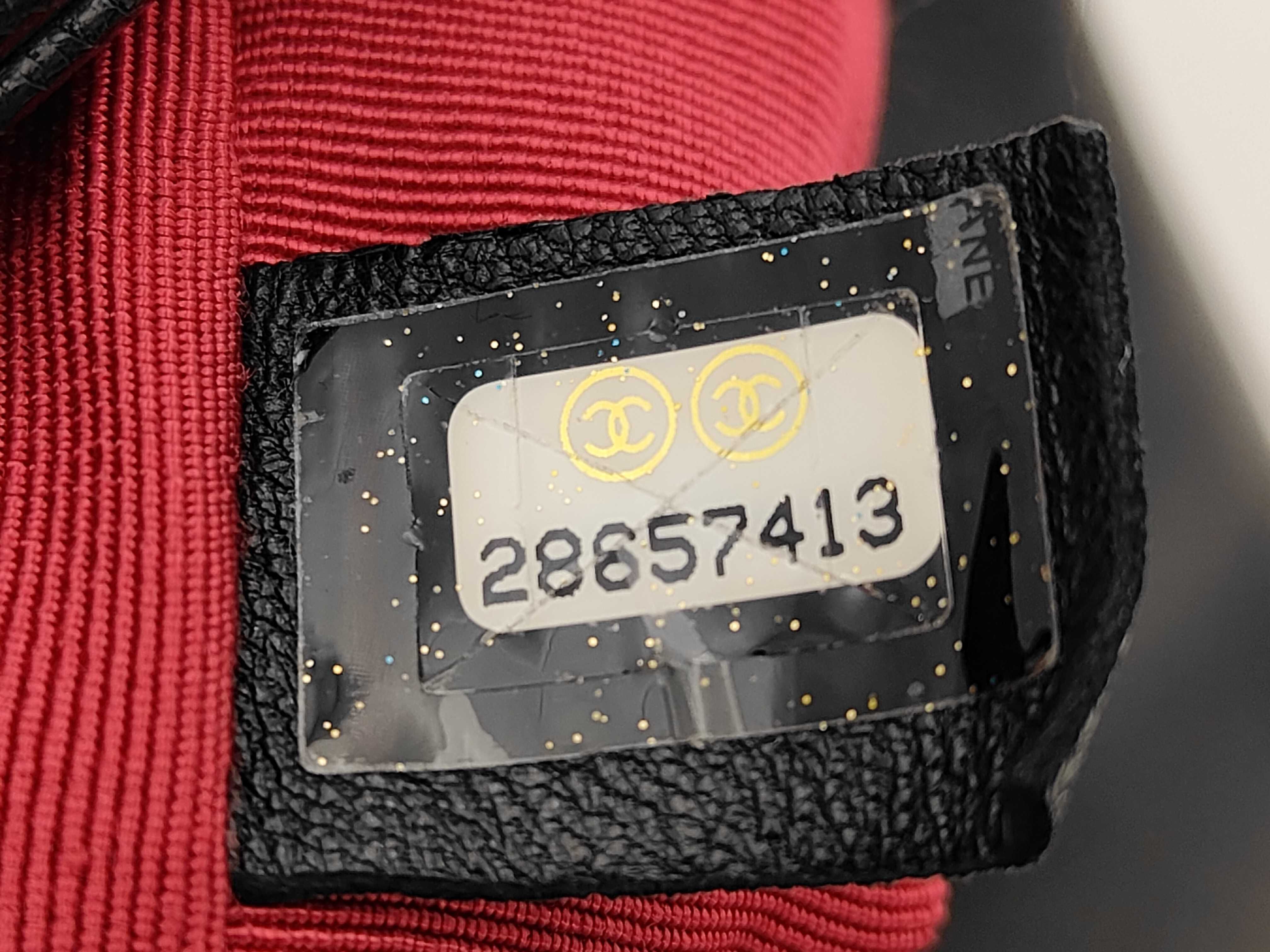 CHANEL19 Shiny Black with Gold Hardware AS1160 28657413 Chain Shoulder Bag — view 11