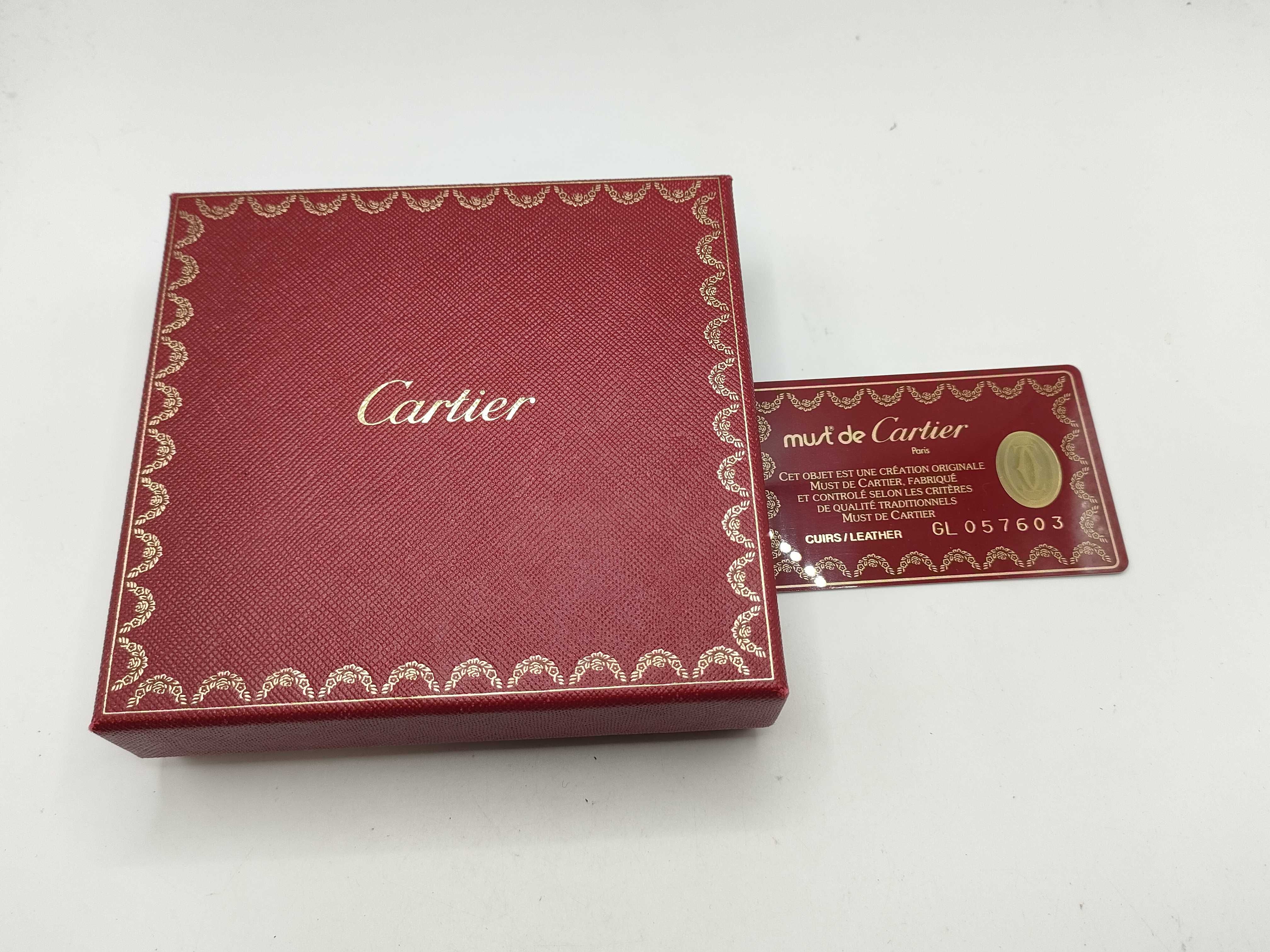 Must de Cartier Leather Bi-fold Wallet — view 13