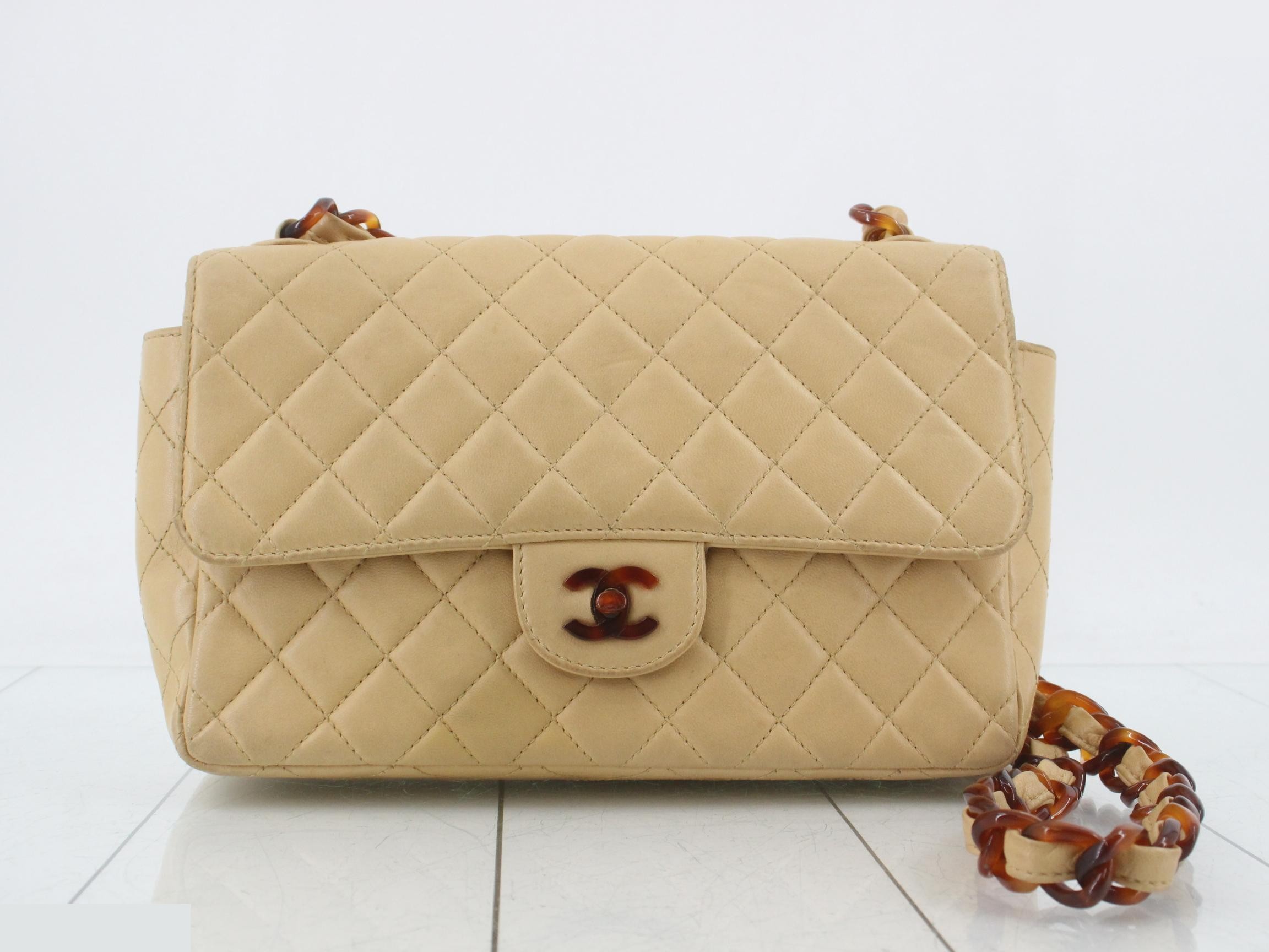 Matelassé Lambskin Tortoiseshell Chain Shoulder Bag with Seal Card
