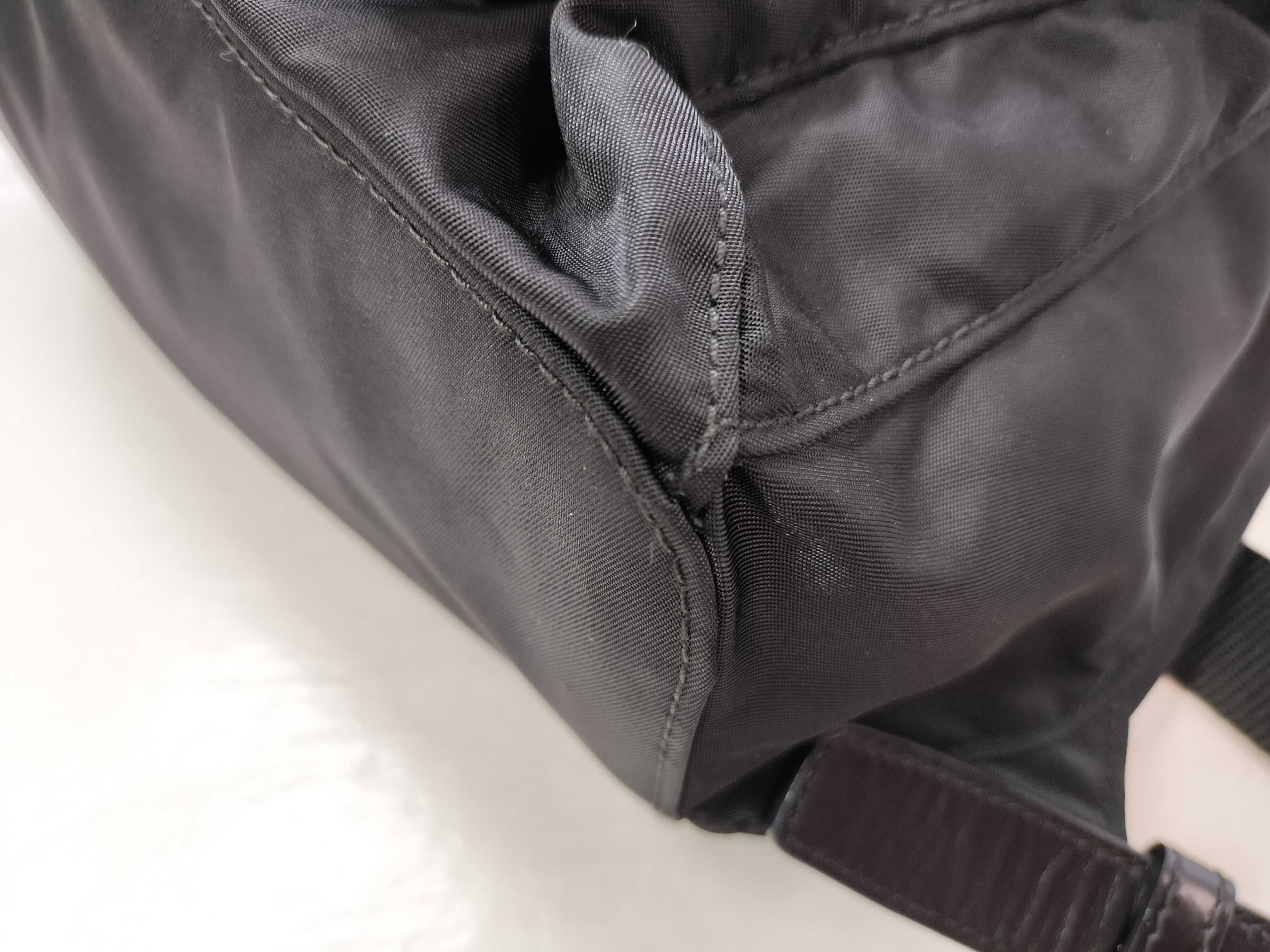 nylon backpack with triangular logo. — view 6