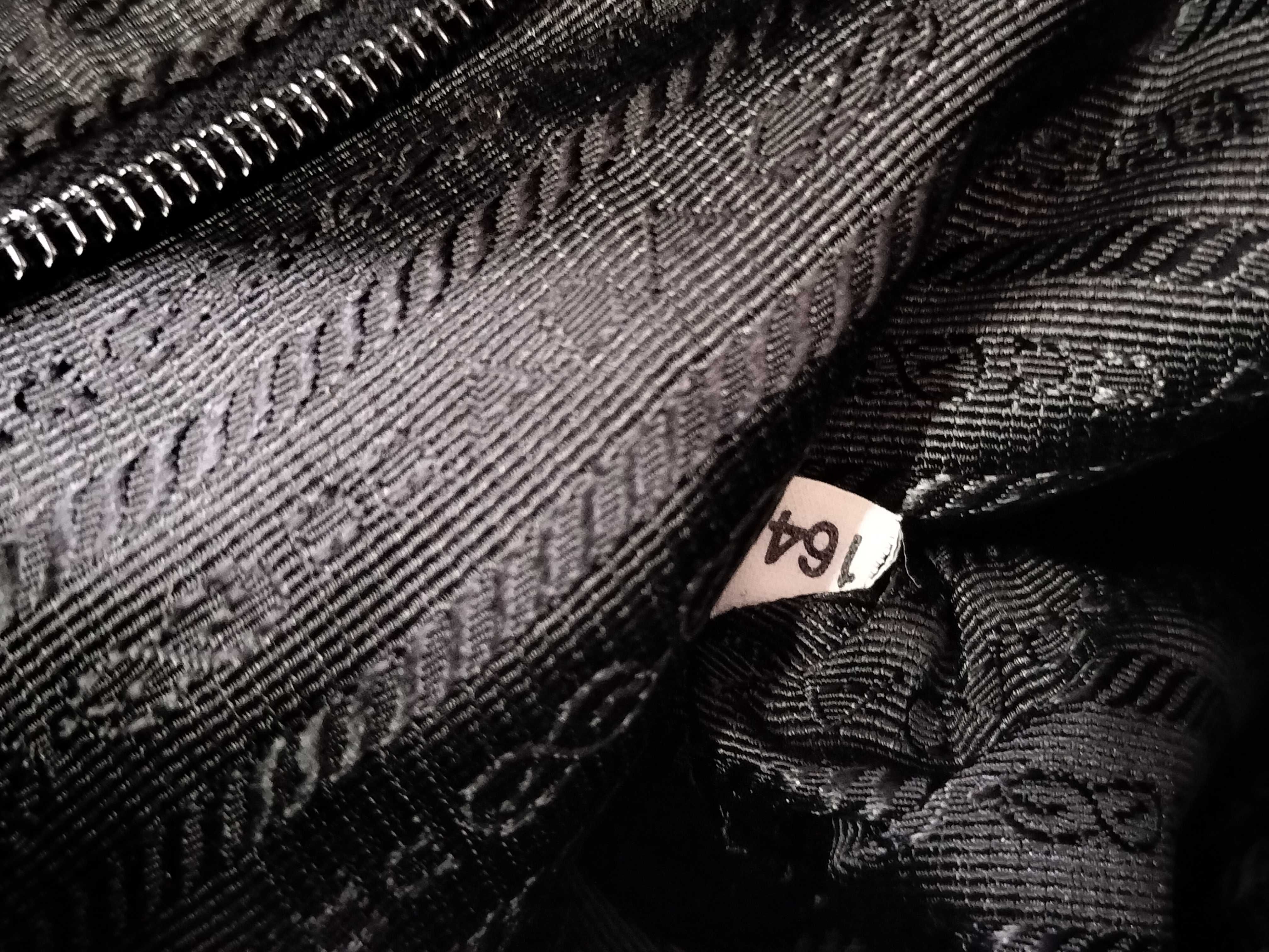 nylon backpack with triangular logo. — view 9
