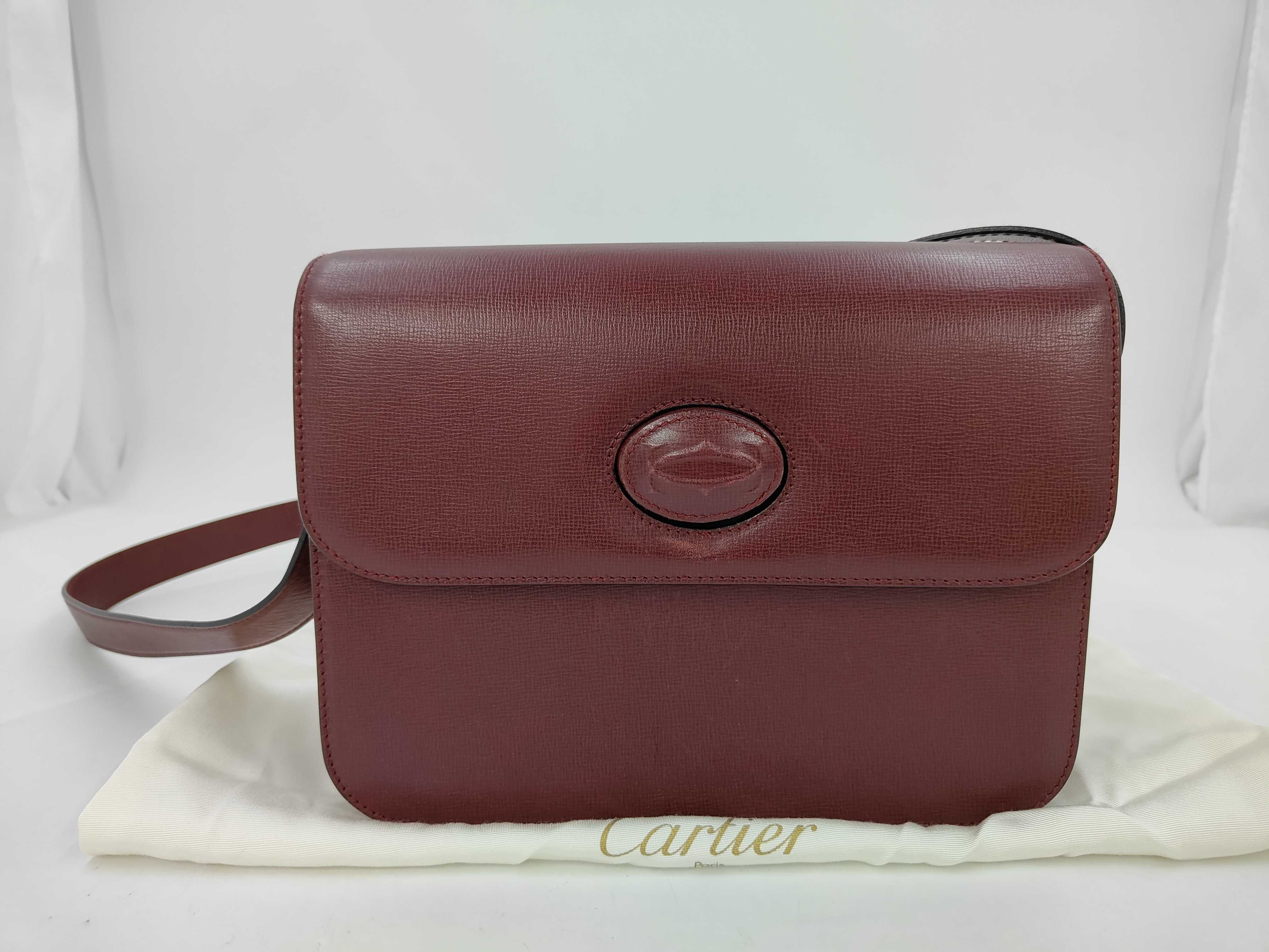 Bag Must Win Shoulder Bag