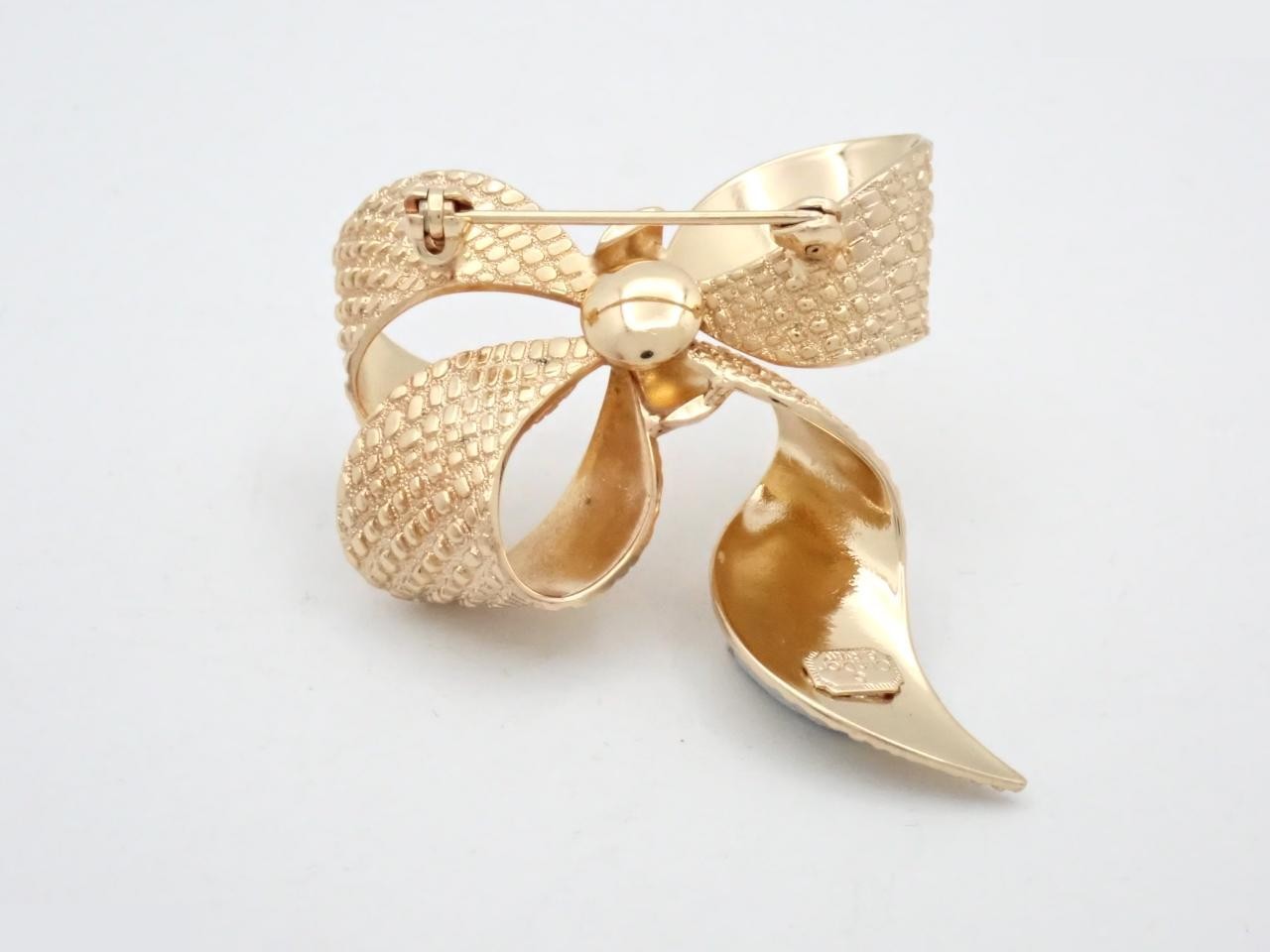 Ribbon Brooch — view 2
