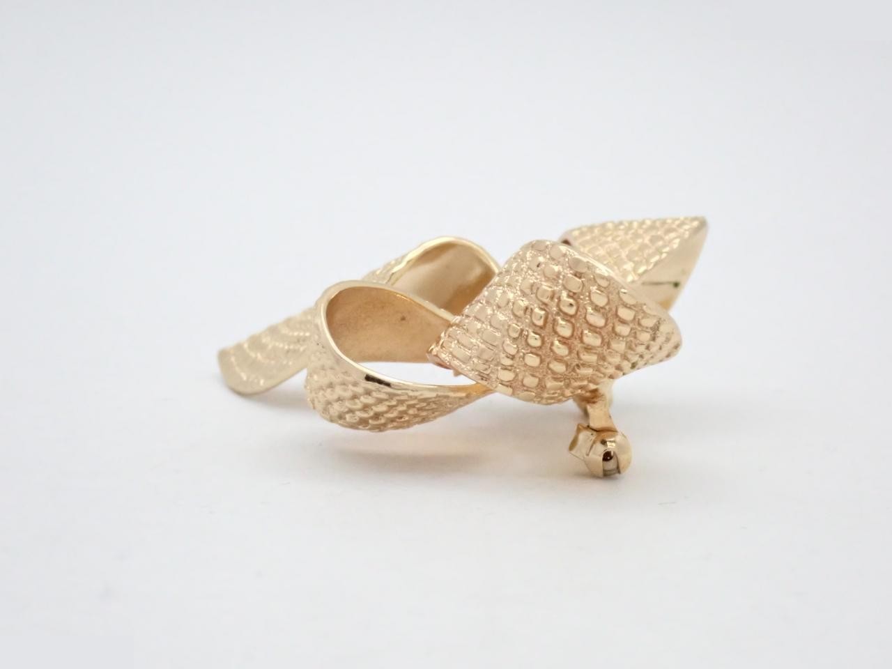 Ribbon Brooch — view 3