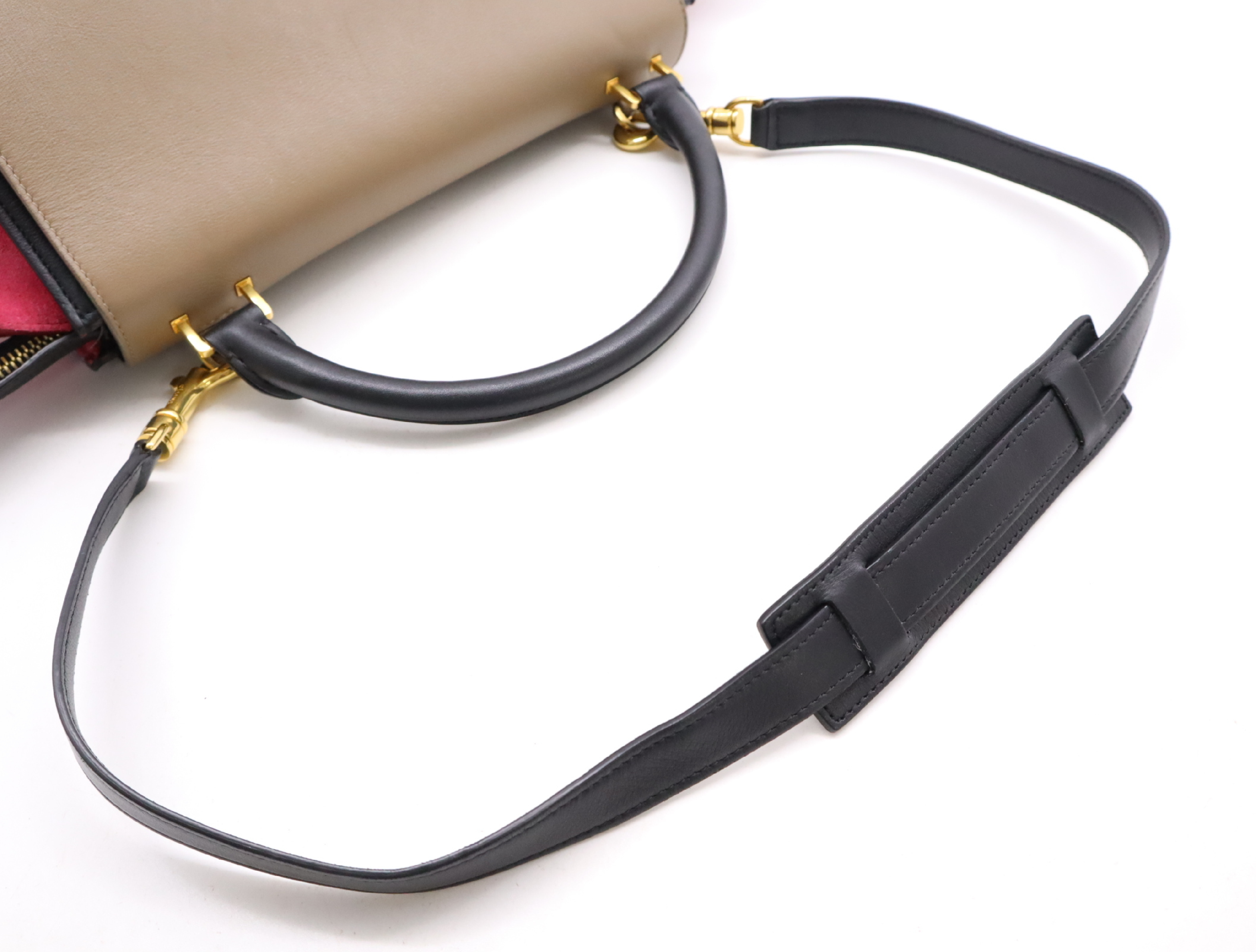 Leather Small Trapeze 2way Handbag Black Beige Pink GD Metal Fittings with Shoulder Strap Handbag — view 12