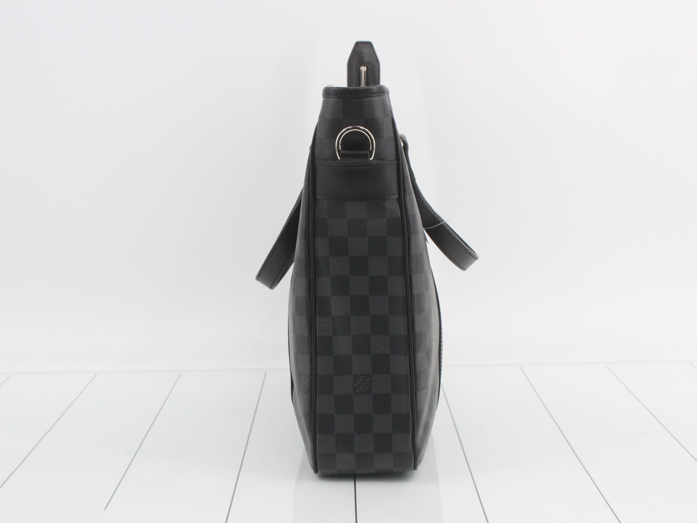 Damier Graphite Handbag Tadao PM — view 4