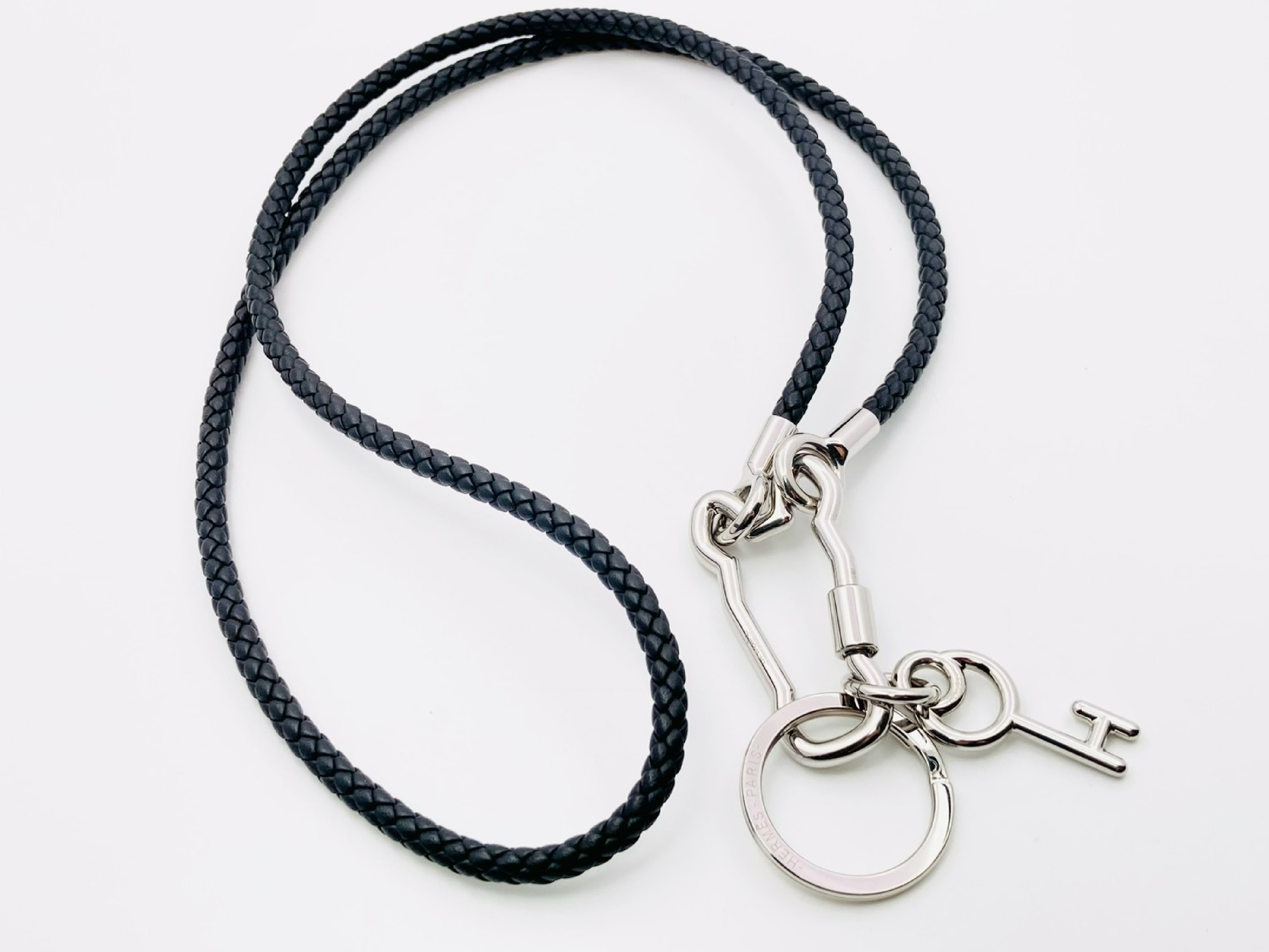 Clé Cheval Snap Hook Keyring & H Key Leather Long Necklace 3-Way Black Necklace — view 2