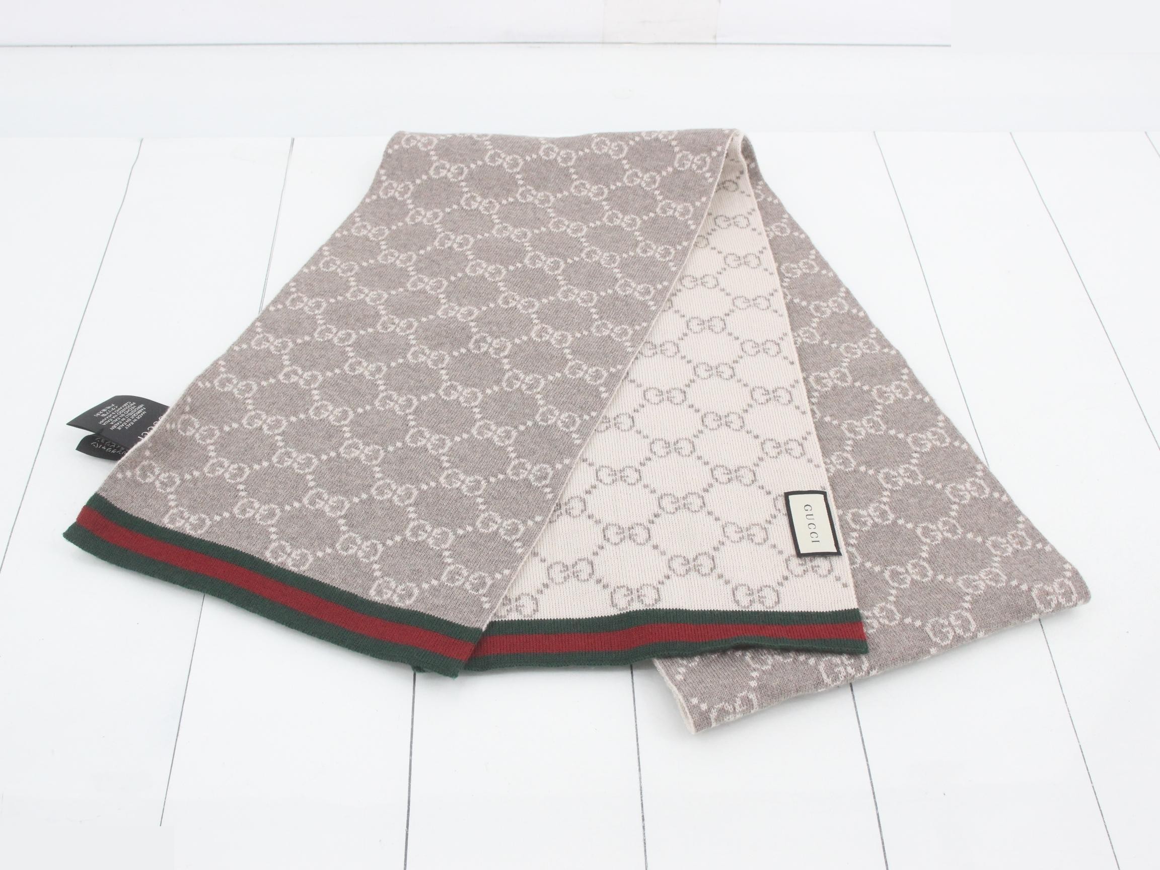 GG pattern scarf, with sherry trim, ivory/beige. — view 2