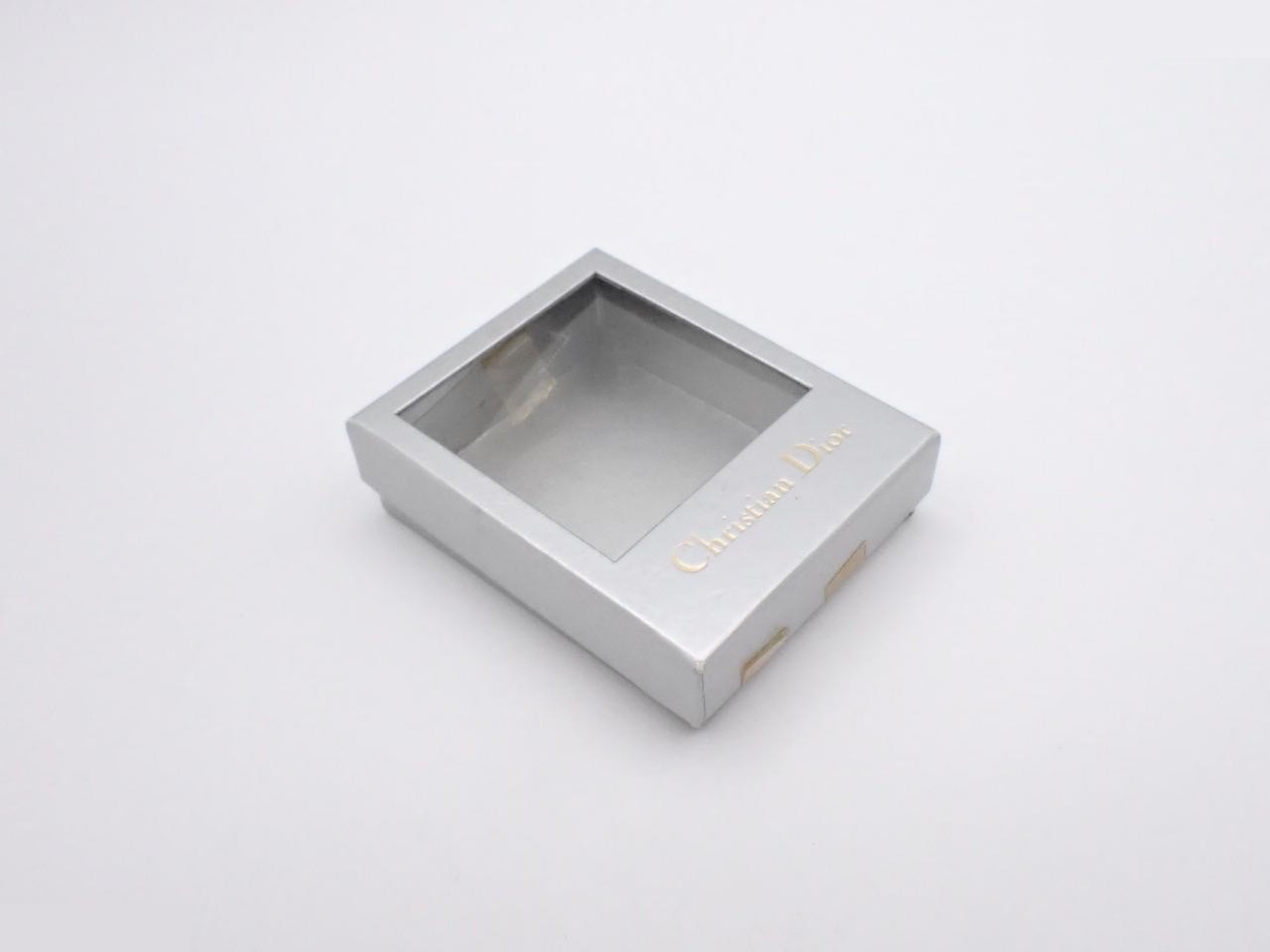 No. 2 Trotter (precious metal) ring, box, stamped 5, actual size #9 — view 4
