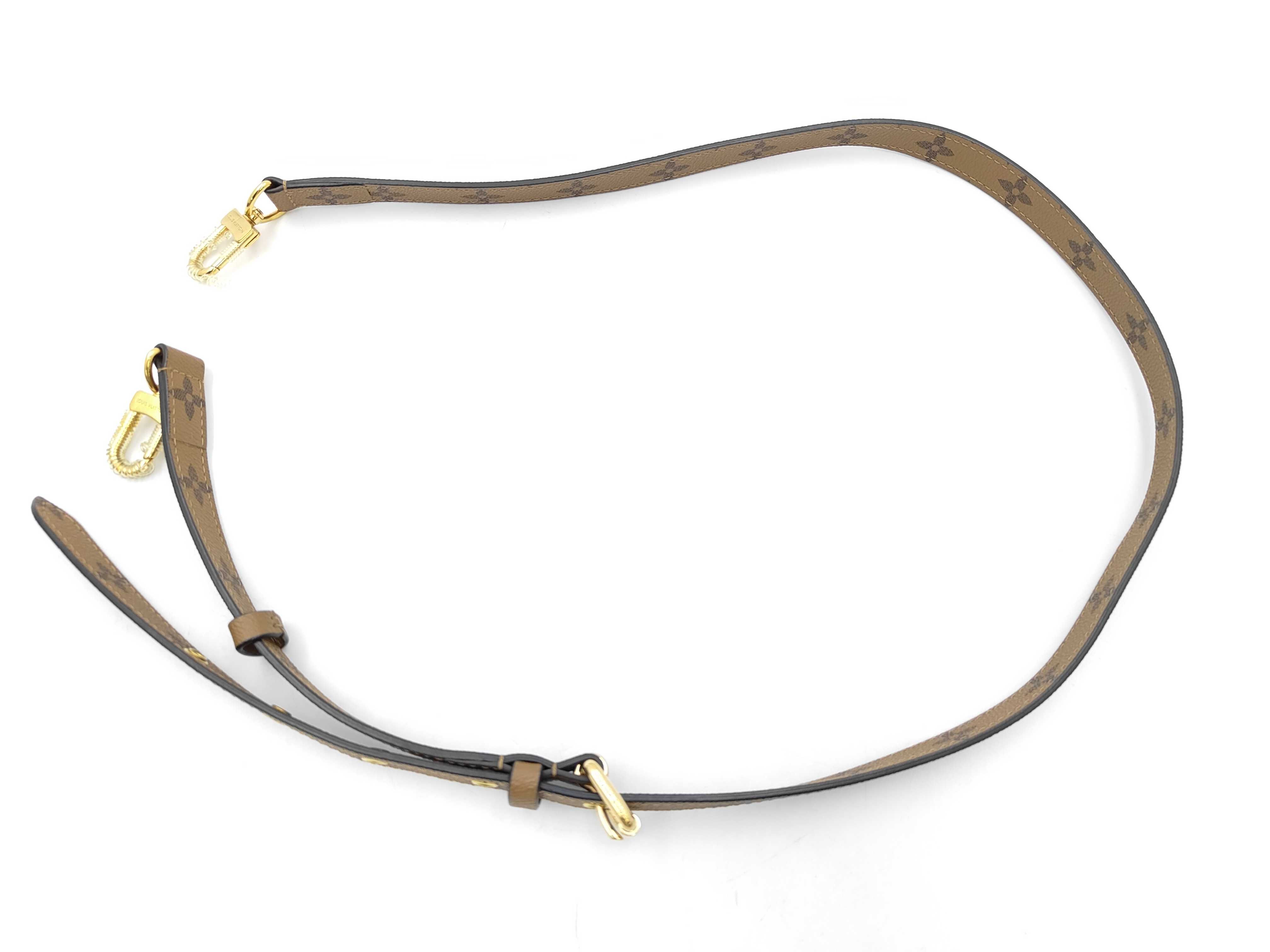 Pochette Metis MM Monogram Reverse M44876 Shoulder Bag — view 5