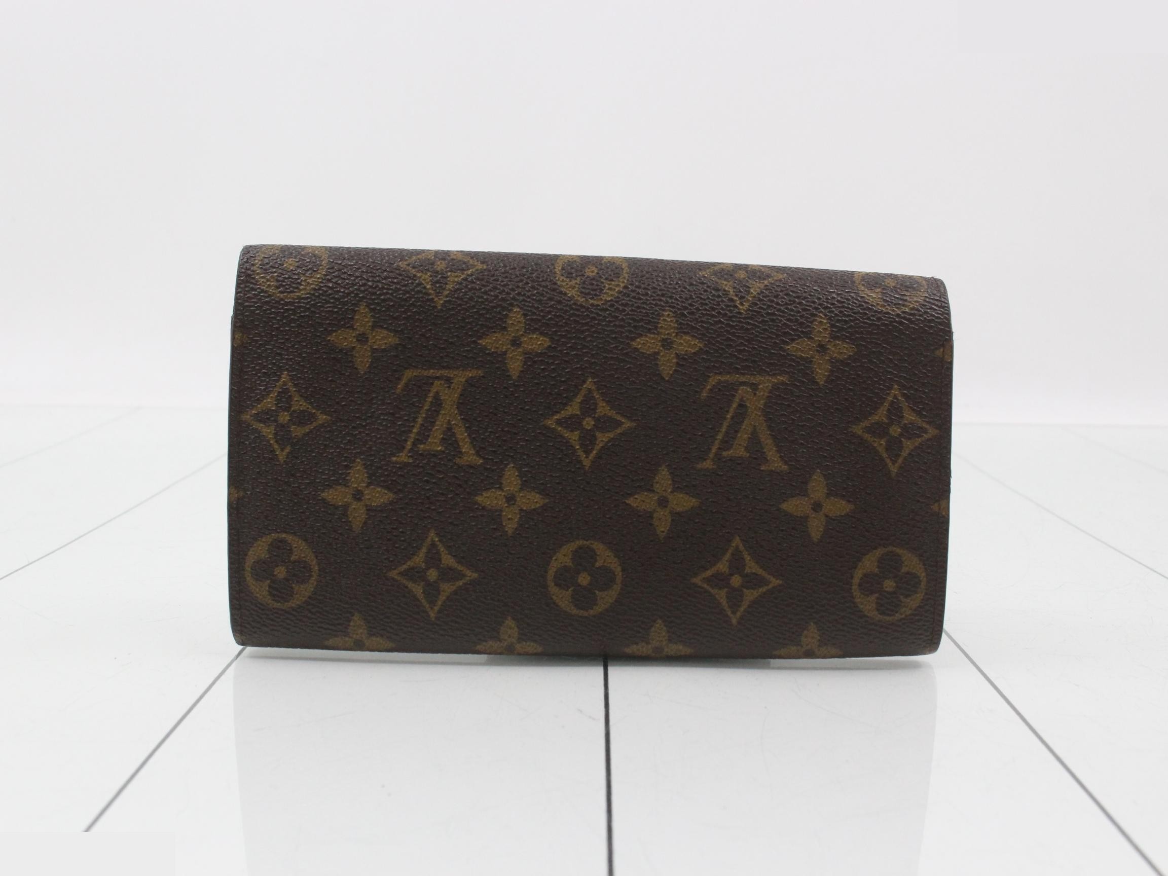 Monogram Pochette Portemonnaie Credit Bi-fold Long Wallet — view 2